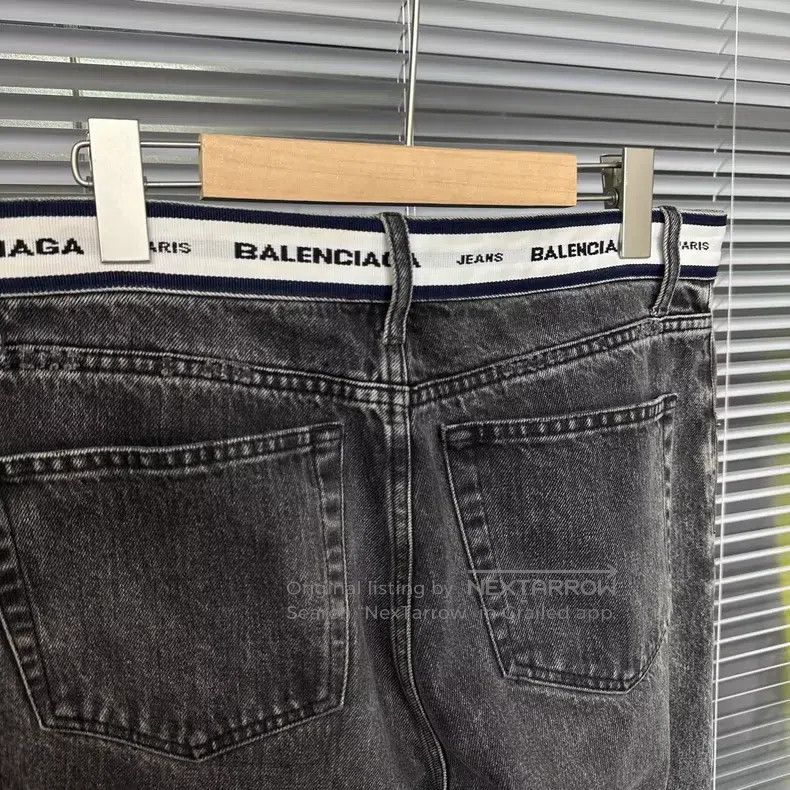 Balenciaga Balenciaga size S Denim pants, original model, heavy wash Size US 27 - 4 Thumbnail