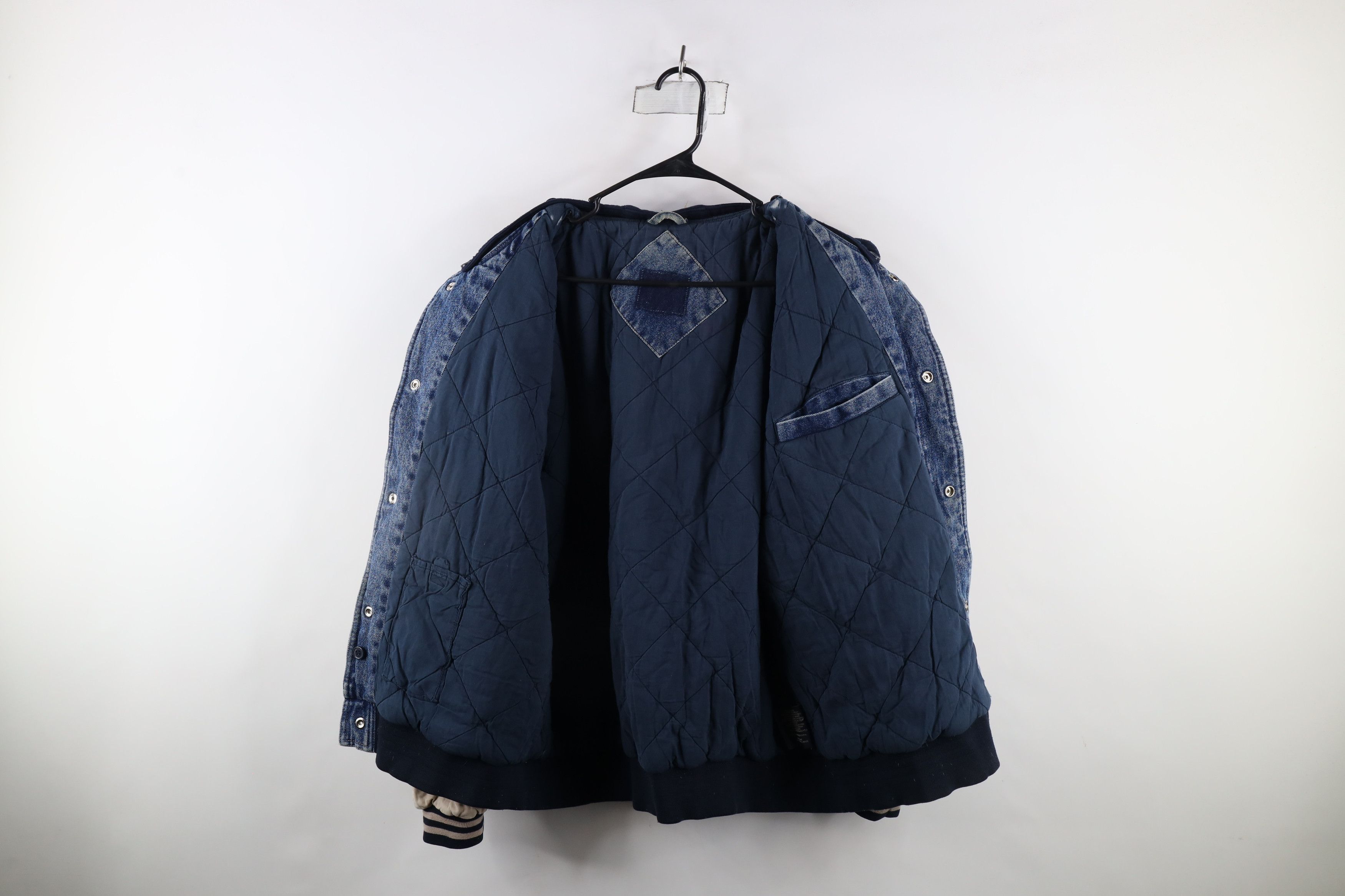 Vintage Vintage 90s Streetwear Hooded Denim Jean Bomber Jacket Size US M / EU 48-50 / 2 - 9 Thumbnail
