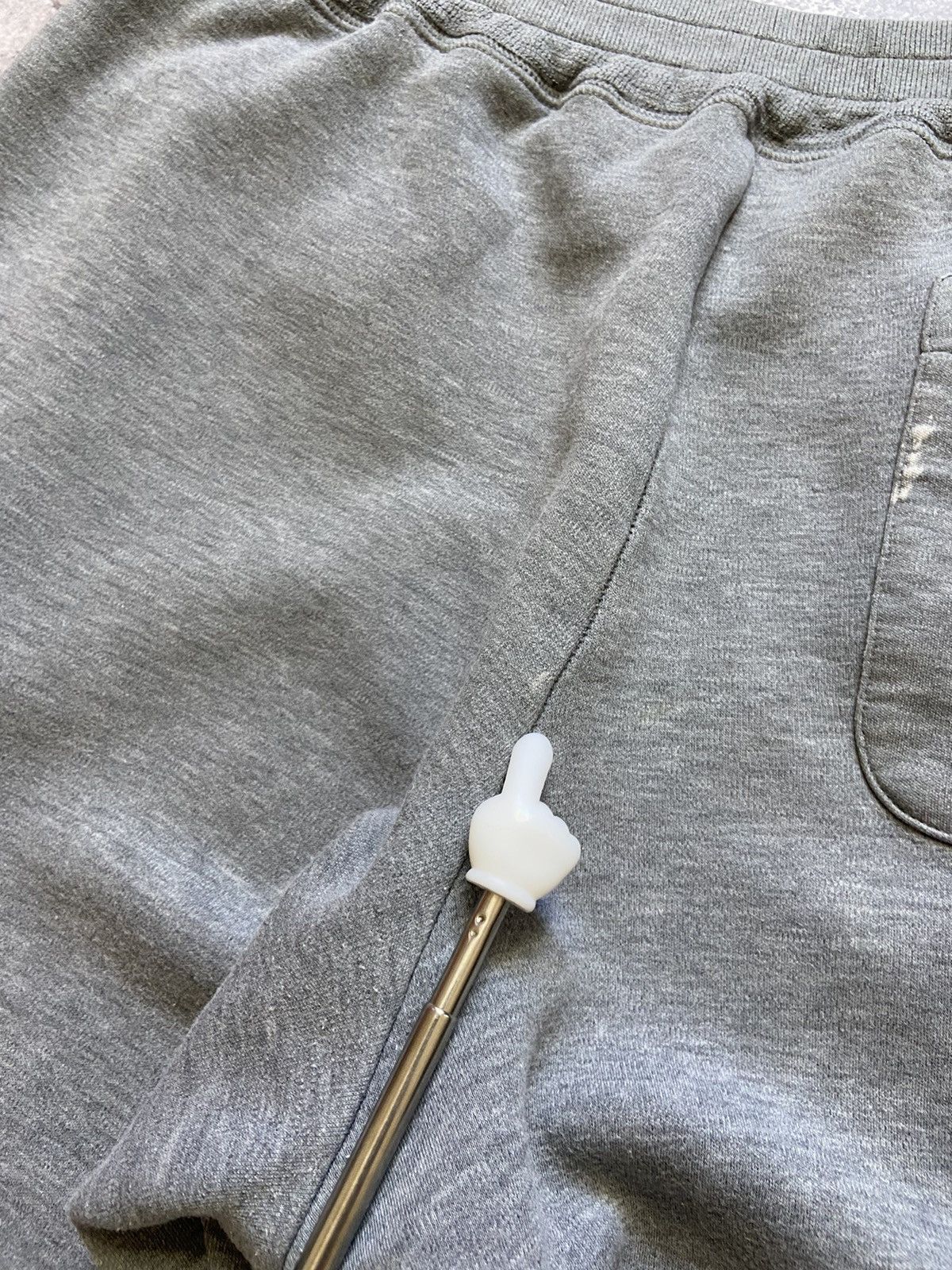 Louis Vuitton Louis Vuitton jogger sweatpants Size US 33 - 14 Thumbnail