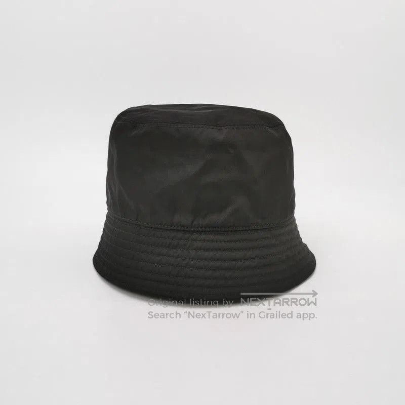 Prada Prada Solid Color Triangle Logo Bucket Hat. Size ONE SIZE - 3 Thumbnail