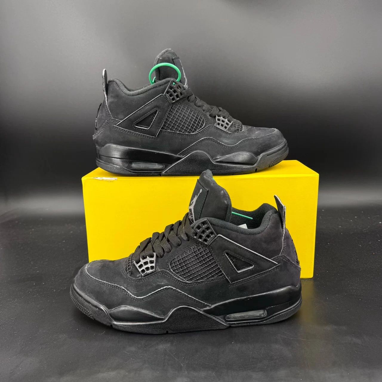 Nike Air Jordan 4 "Black Cat" 2020 Sz 9.5 (US) w/ Box Size US 9.5 / EU 42-43 - 3 Thumbnail