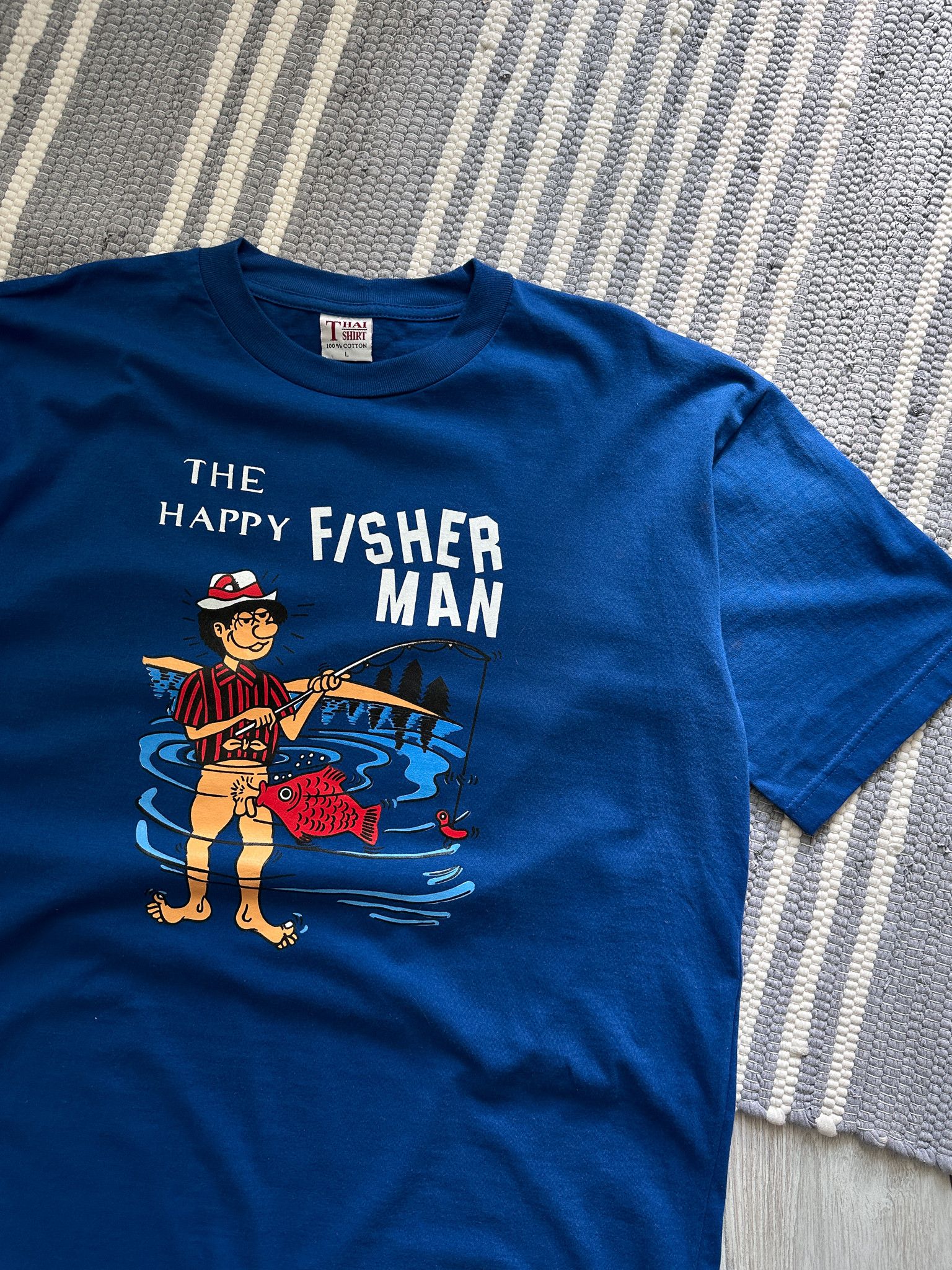 Vintage Vintage 90s Funny The Happy Fisherman Tee Size US L / EU 52-54 / 3 - 2 Thumbnail
