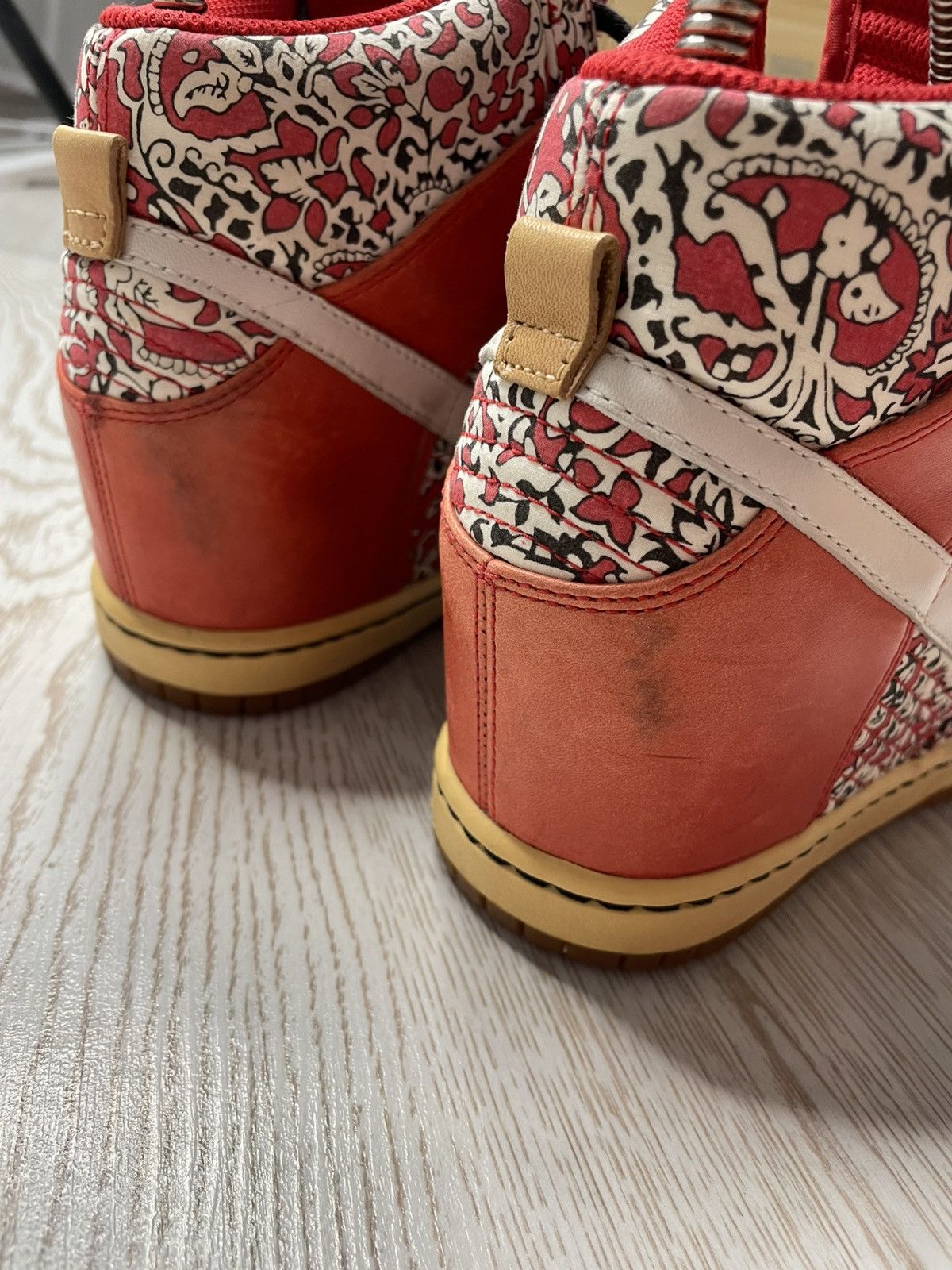 Vintage Nike Dunk Sky Hi Shoes Liberty of London Red Womens size 6 Size US 6 / IT 36 - 7 Thumbnail