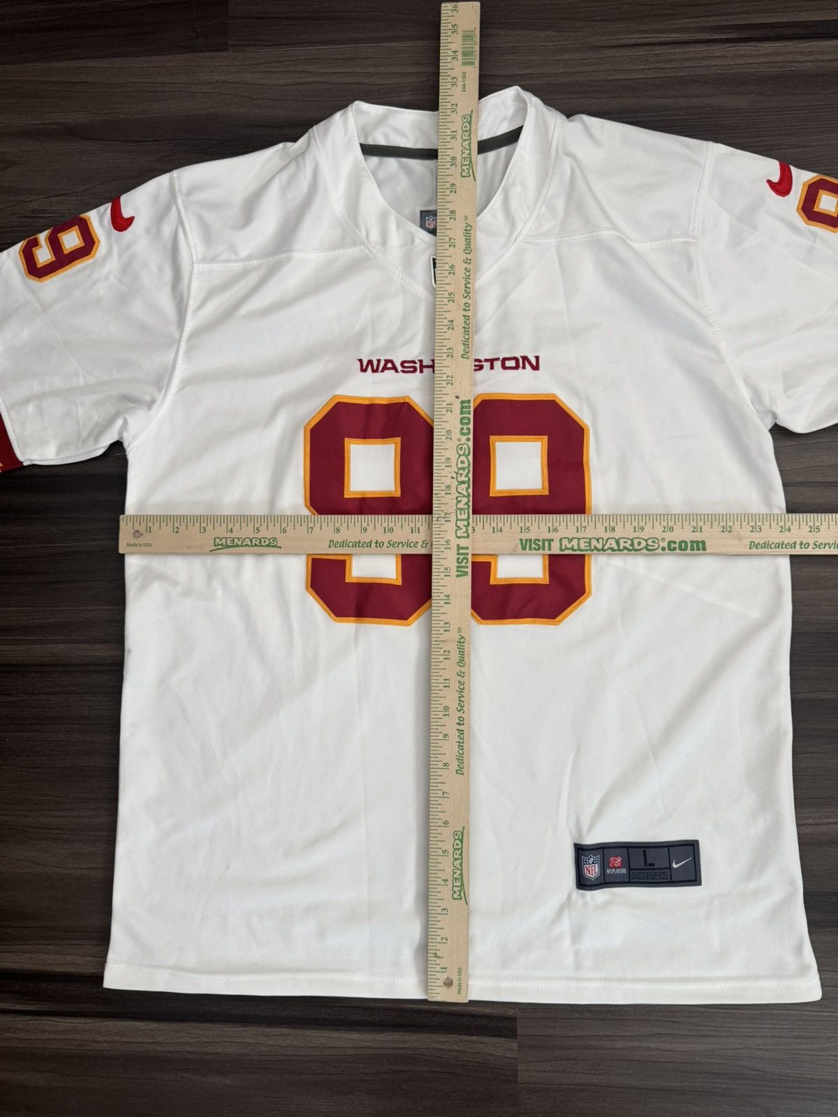 Nike Washington Redskins/Commanders Chase Young #99 Jersey Size US L / EU 52-54 / 3 - 6 Thumbnail