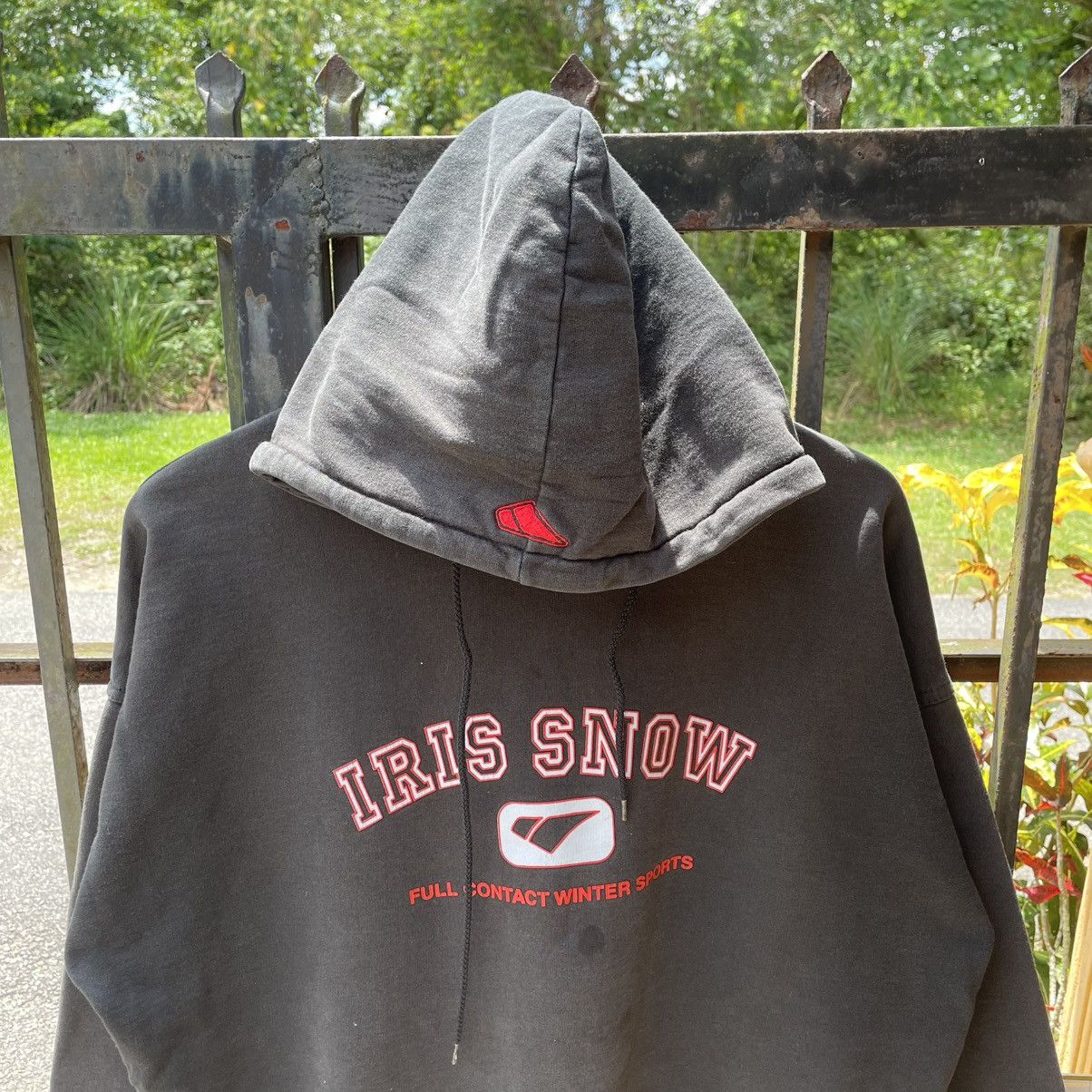 Vintage 🔥Vintage 90s Iris Snow Big Logo Pullover Hoodie Size US M / EU 48-50 / 2 - 4 Thumbnail