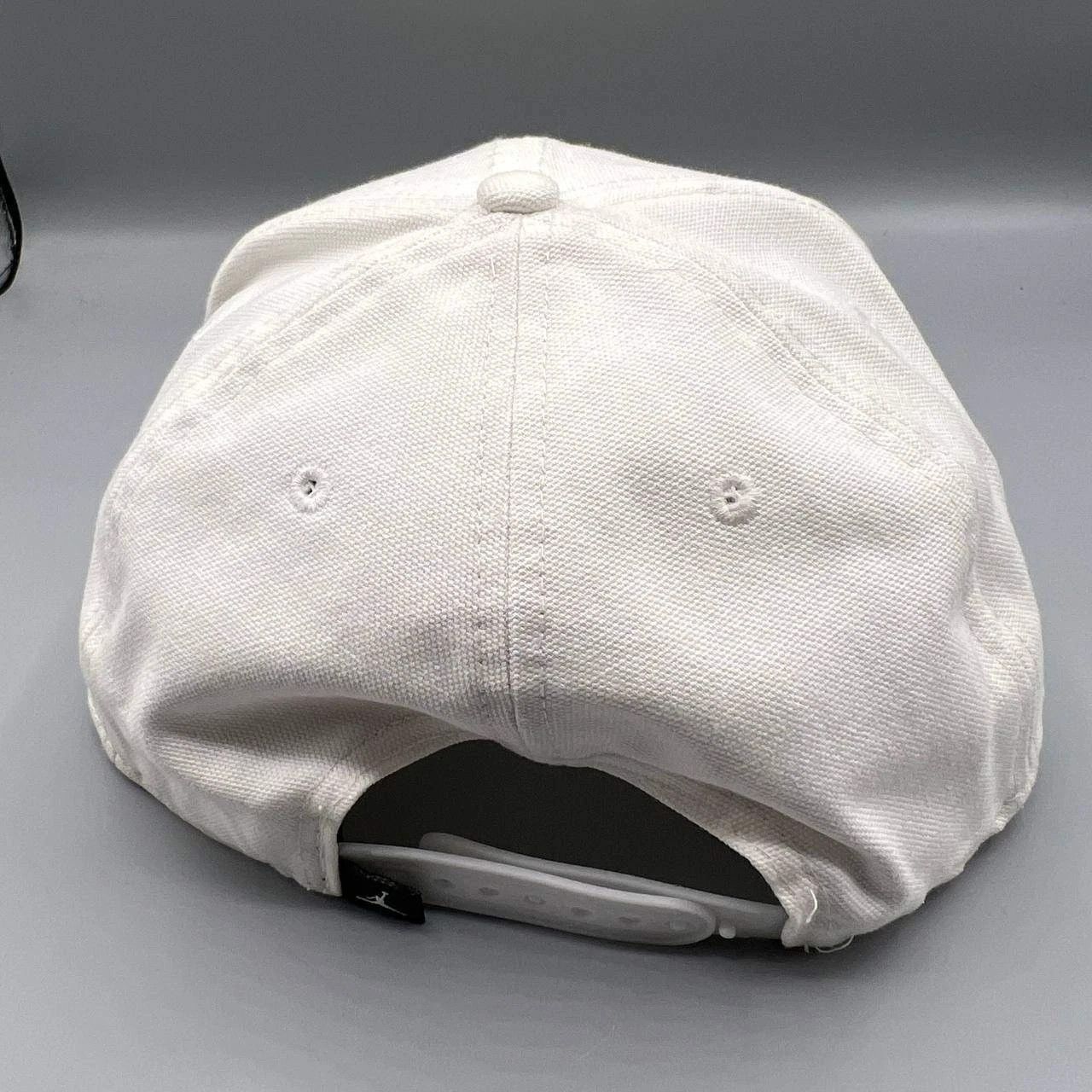 Jordan Brand Air Jordan True Hat Men White Black Jumpman Snap Back Cap Size ONE SIZE - 4 Thumbnail