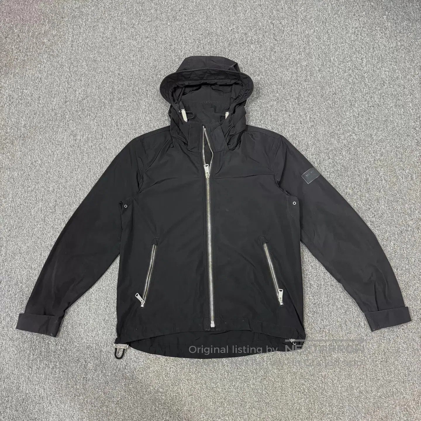 Burberry Black Hooded Zip. Size US M / EU 48-50 / 2 - 1 Thumbnail