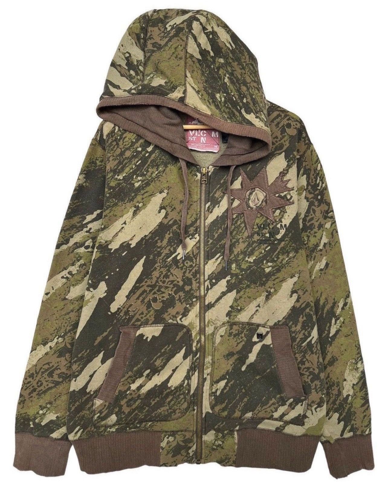 Volcom Y2k Volcom Camo Bondage Zipup Baggy Hoodie Size US L / EU 52-54 / 3 - 1 Thumbnail