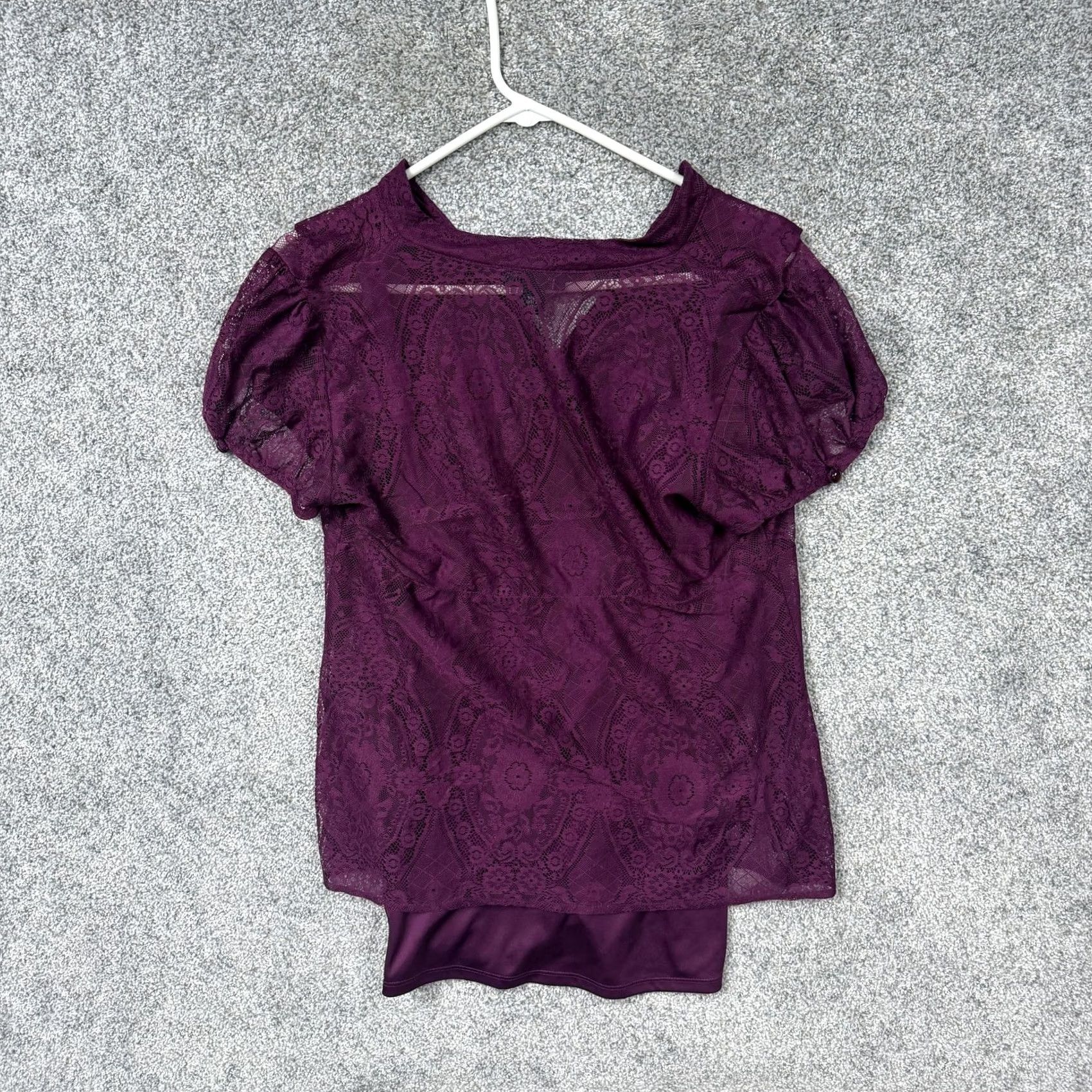 Vintage AGB Blouse L Short Sleeve Sheer Floral Lace Dark Romantic Feminine Bohemian Gothic Whimsigoth Indie Purple Women N/A Size L / US 10 / IT 46 - 7 Thumbnail