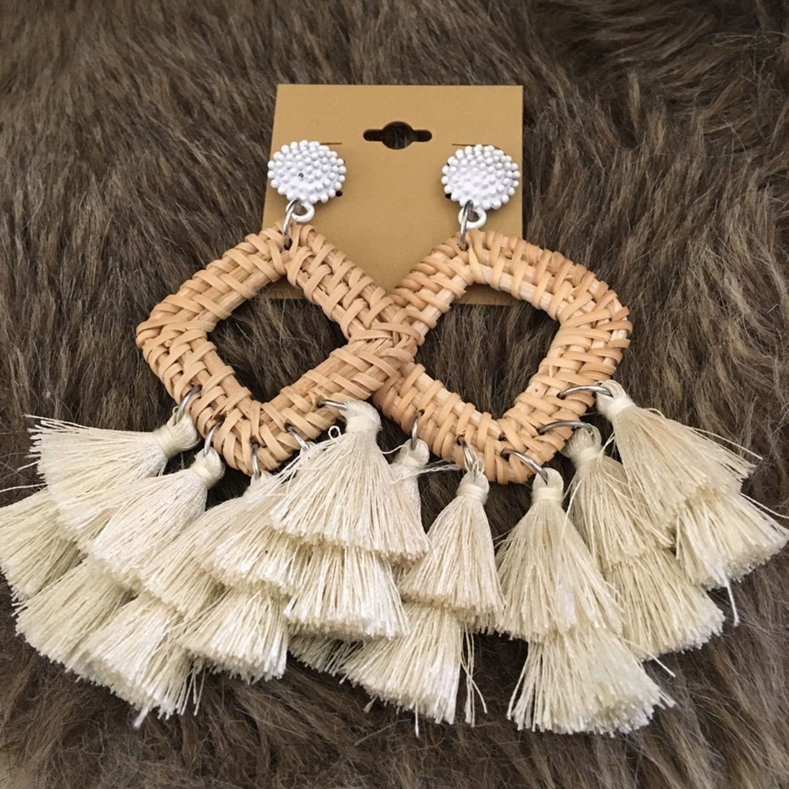 Jewelry Boho large basket weave tassel pierced earrings Size ONE SIZE - 2 Thumbnail