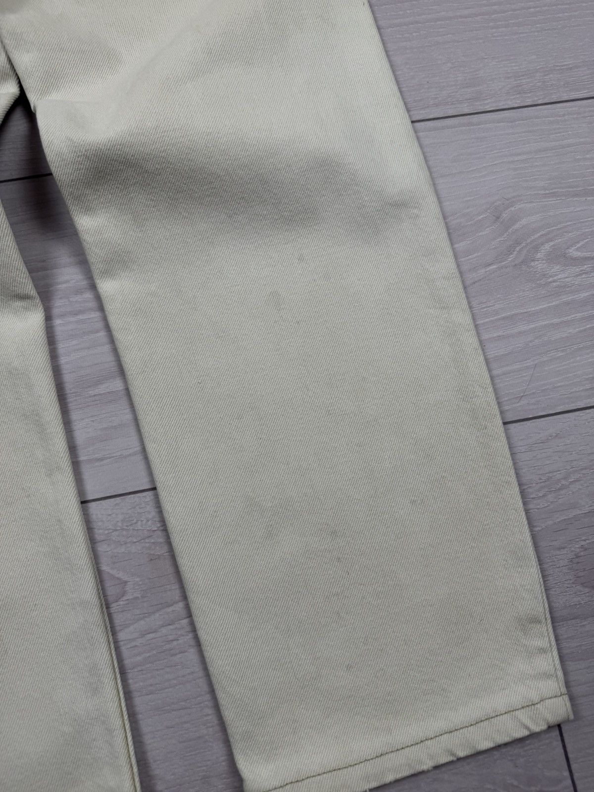 Levi's Vintage 90s Levis 550 Beige Faded Jeans Made in USA 32 sz Size US 32 / EU 48 - 12 Thumbnail