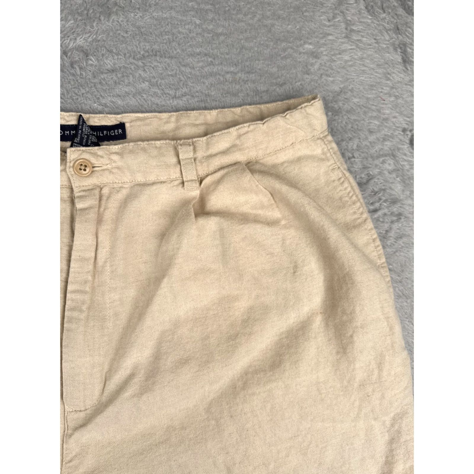 Tommy Hilfiger Tommy Hilfiger Shorts Mens 38 Beige Pleated Cotton Linen Blend Beach Vacation 8" Chino Casual, Travel, Workwear, Classic Fit, Beige, 38 Mens Size US 38 / EU 54 - 5 Thumbnail