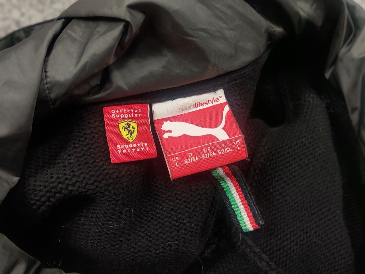 Ferrari × Puma Puma x Ferrari Logo Black Zip hoodie Knit Jacket Vintage Size US L / EU 52-54 / 3 - 18 Thumbnail