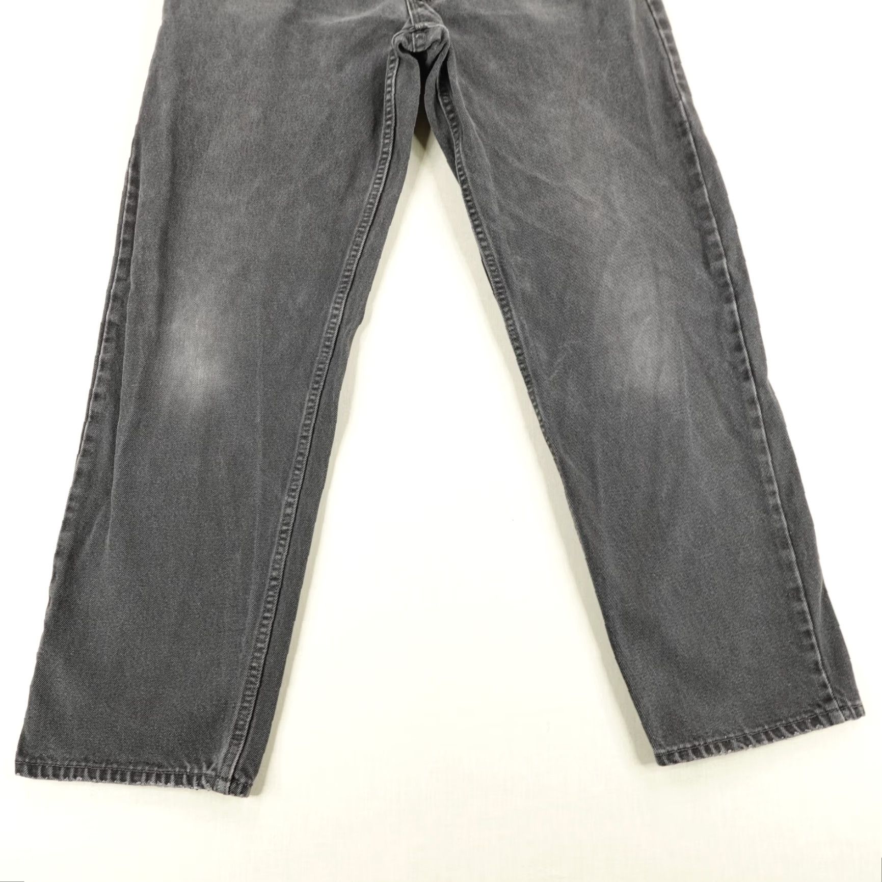 Levi's VINTAGE Levi's Jeans Mens 38x32 Gray Denim 550 Relaxed Tapered 90s 90s Levi's 500 Series Regular Mens Jeans Gray Cotton Denim Bagging 38x32 Size US 35 - 3 Thumbnail