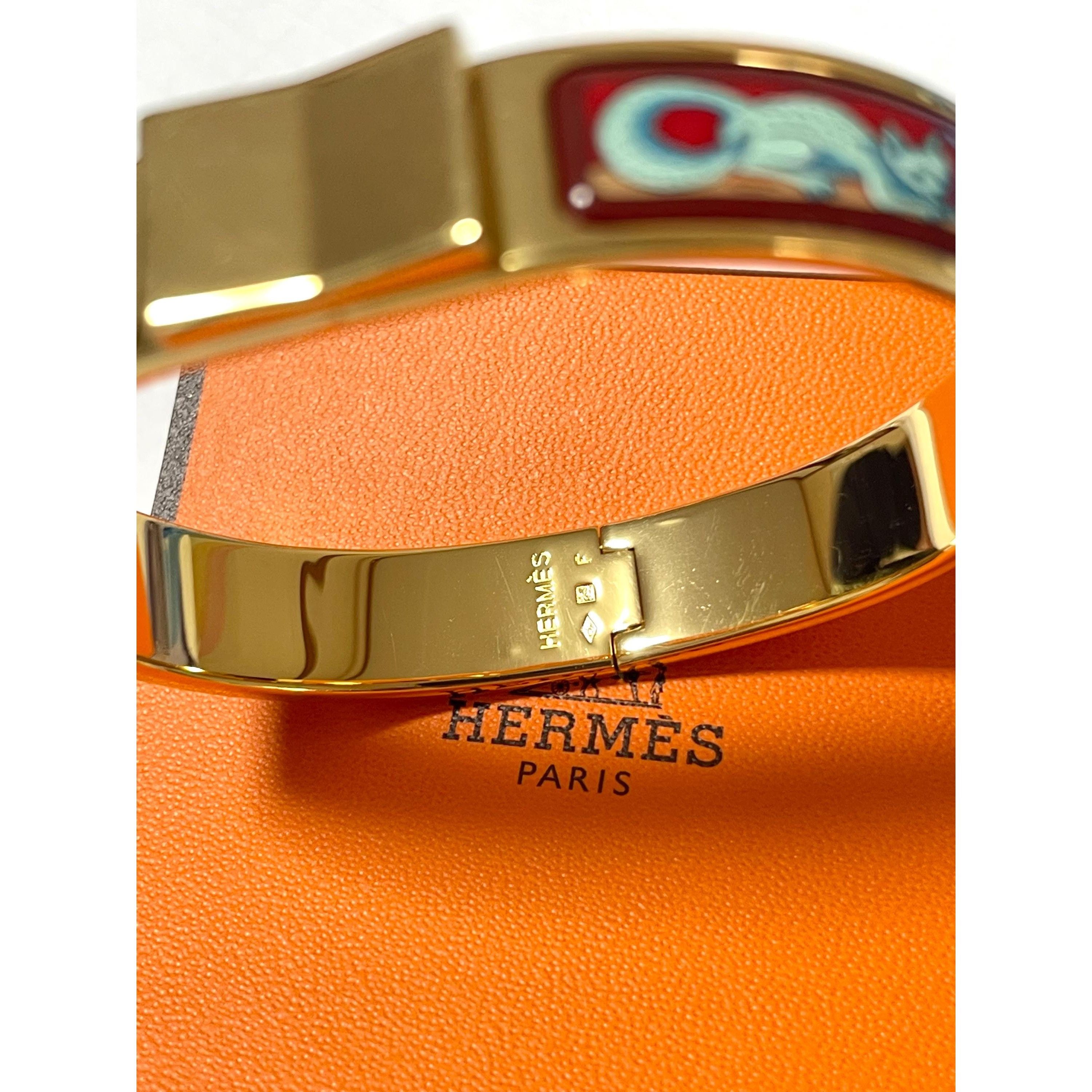 Hermes Vintage Hermes cloisonne enamel golden bangle, rabbit,fox Size ONE SIZE - 5 Thumbnail