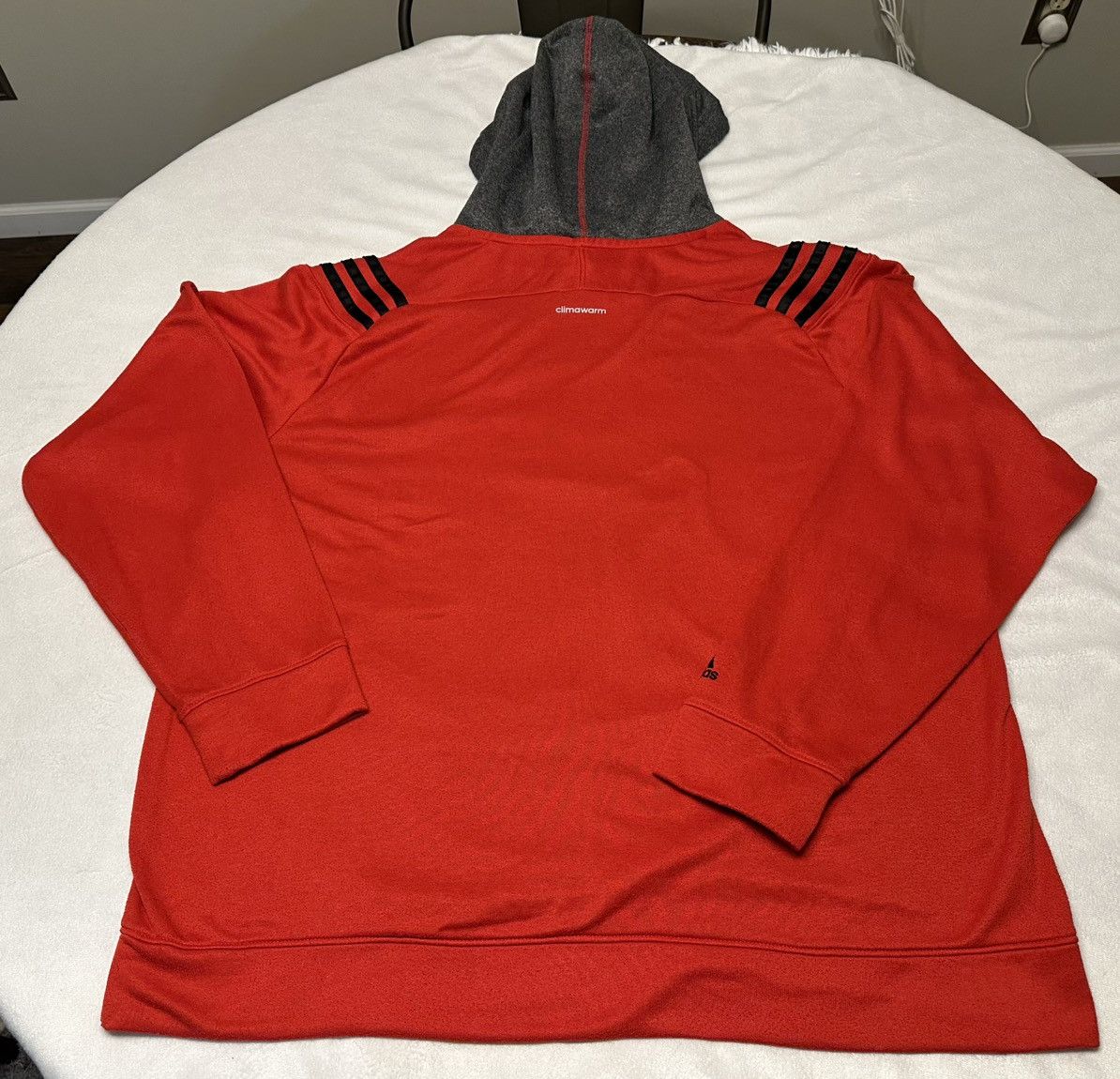 Adidas NY Red Bulls Mens XL Soccer Hoodie Pullover Adidas Logo MLS Size US XL / EU 56 / 4 - 7 Thumbnail