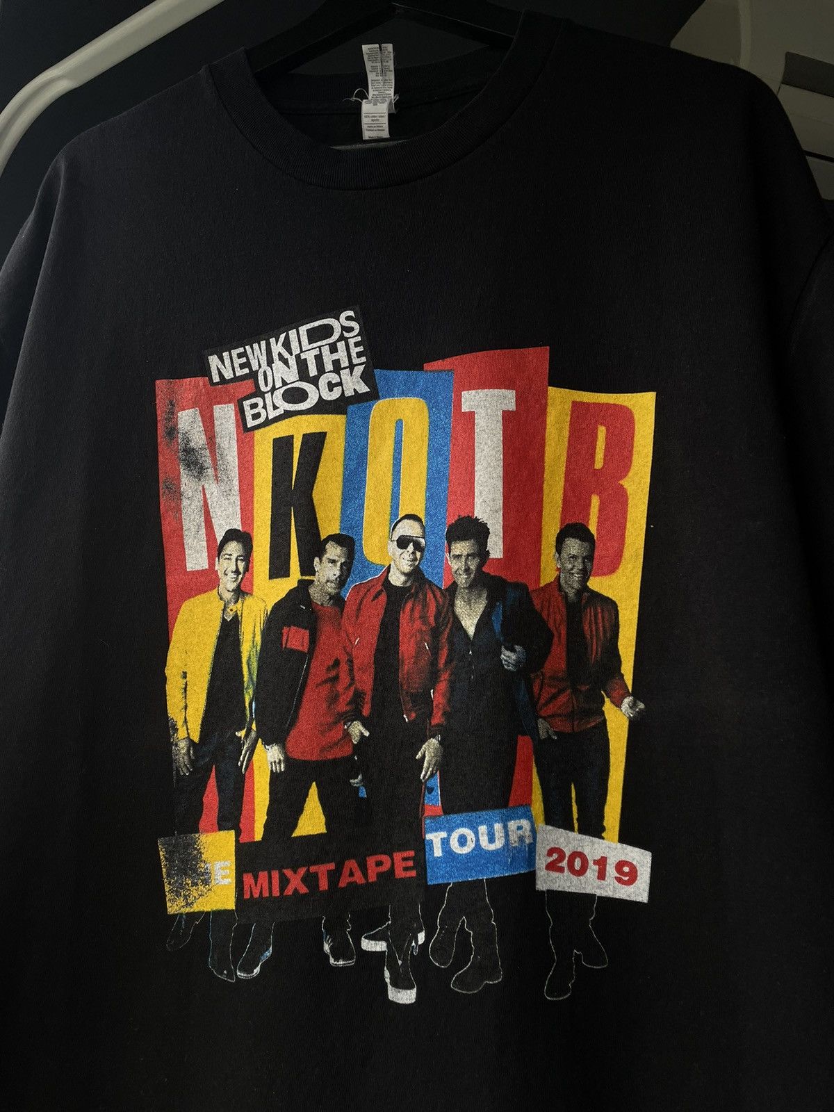Band Tees 2019 New Kids On The Block (NKOTB) Tour Shirt Size US L / EU 52-54 / 3 - 1 Thumbnail