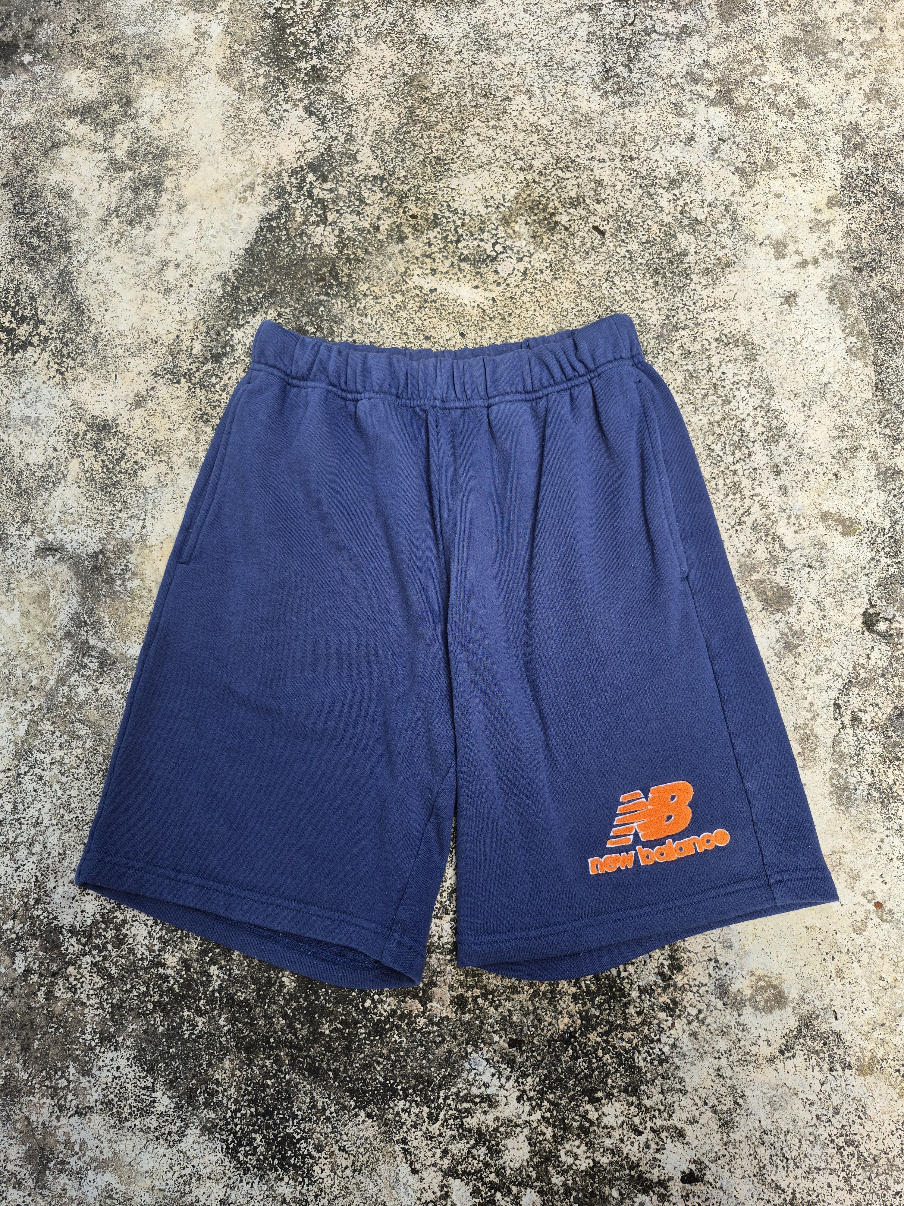 New Balance 🔥 New Balance Carpet Logo Shorts Size US 30 / EU 46 - 1 Thumbnail