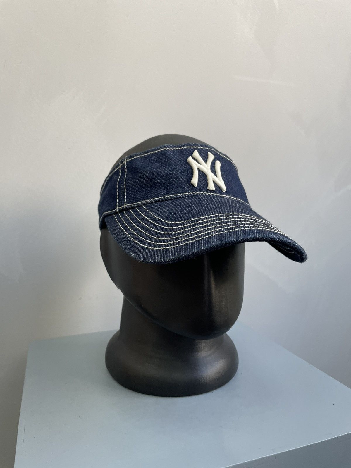 New York Yankees × Vintage VINTAGE NEW YORK YANKEES HAT CAP Y2K VISOR HYPE Size ONE SIZE - 3 Thumbnail