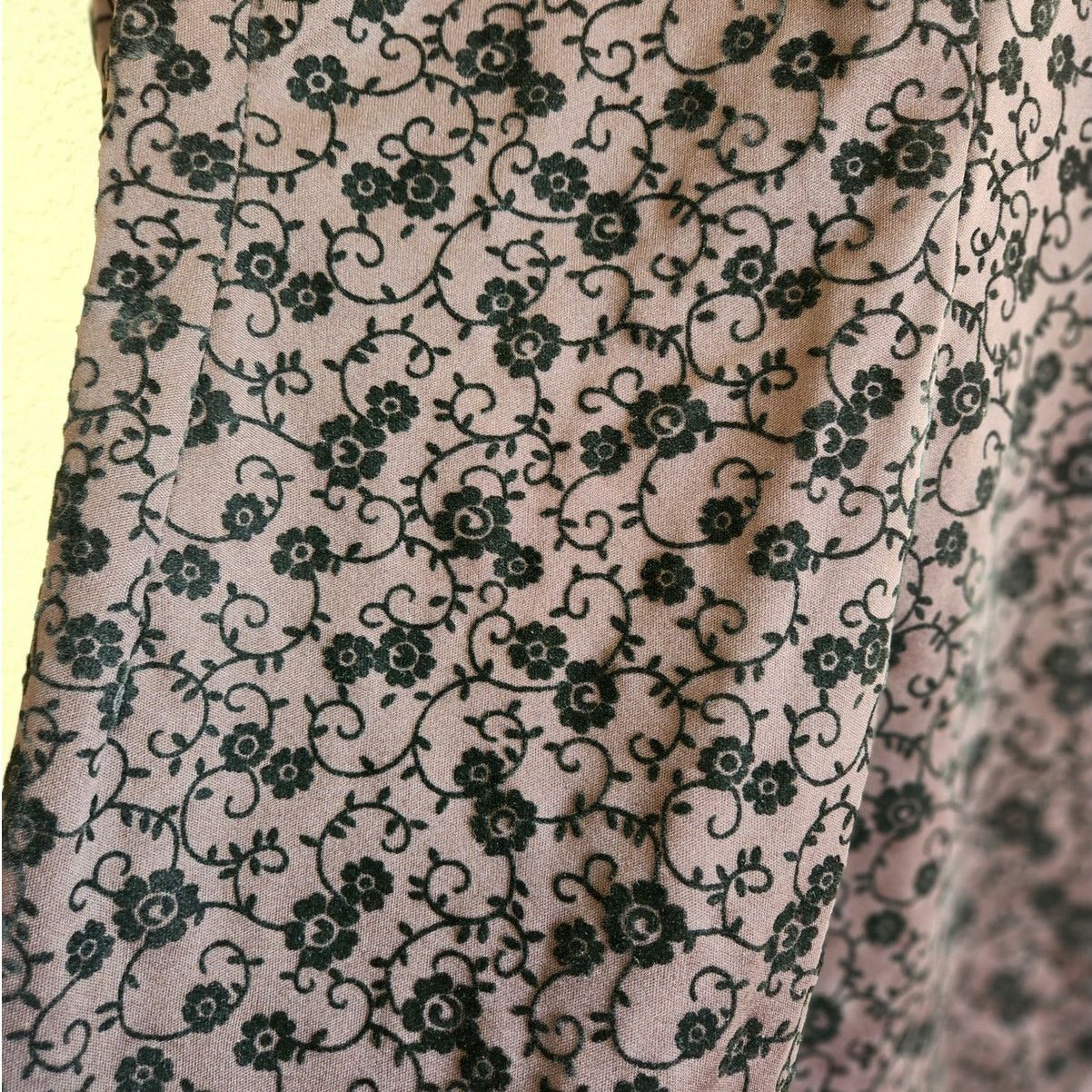 Other Y2k 90's Grunge Women's Floral Velvet Dress Size M / US 6-8 / IT 42-44 - 5 Thumbnail