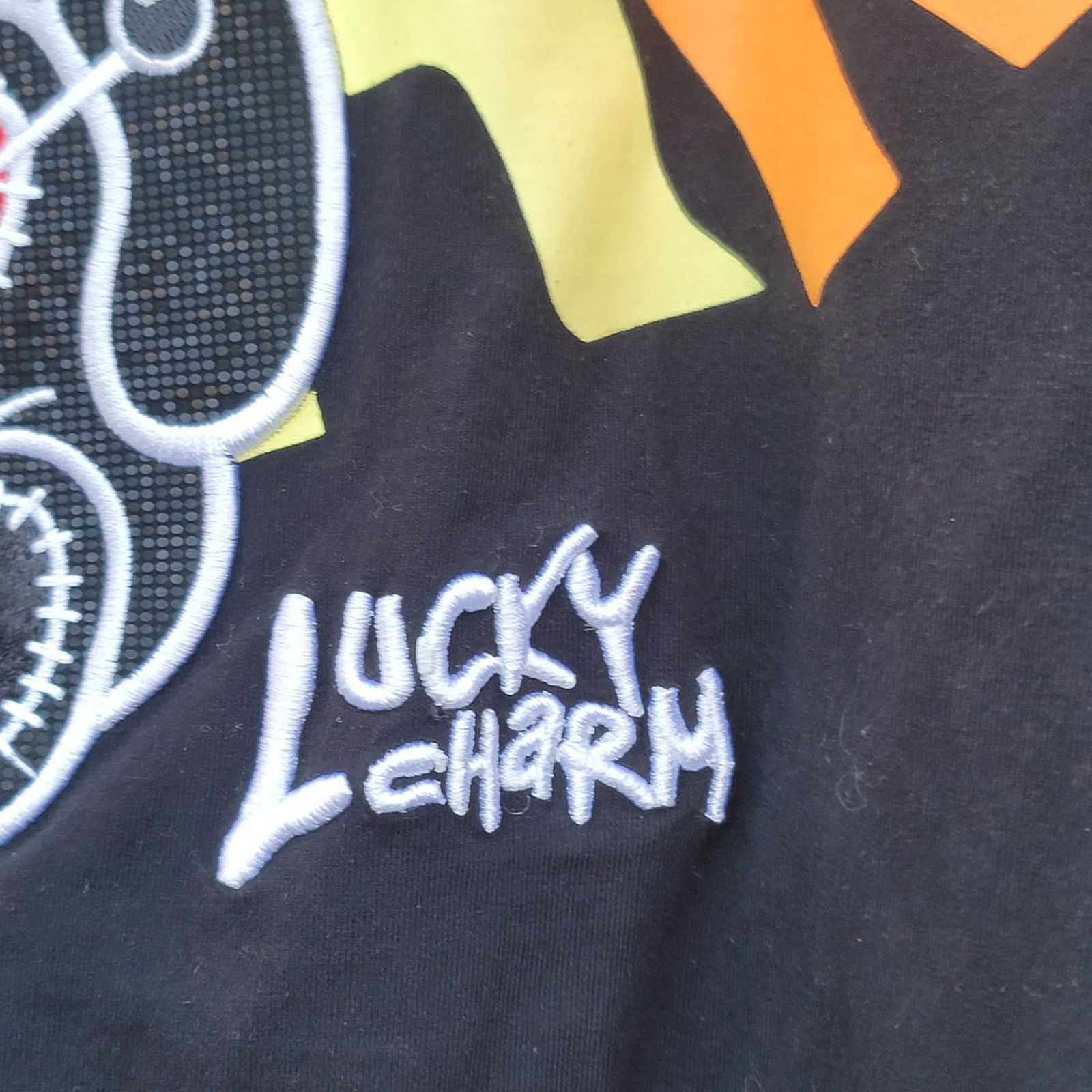 The Unbranded Brand Lucky Charm Embroidered T-shirt Size US XL / EU 56 / 4 - 4 Thumbnail