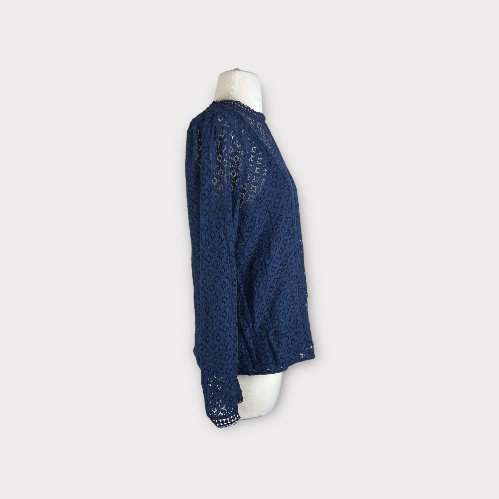 Gap Gap | Eyelet Lace Mock Neck Blouse | Medium Size M / US 6-8 / IT 42-44 - 3 Thumbnail