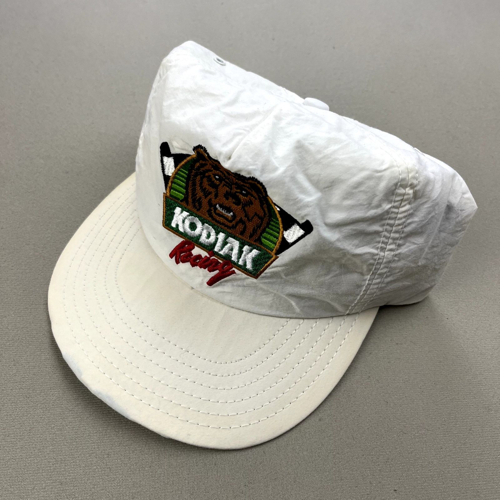 grizzly tobacco hat Vintage Vintage Kodiak Racing Hat Snapback White Grizzly Tobacco 90s