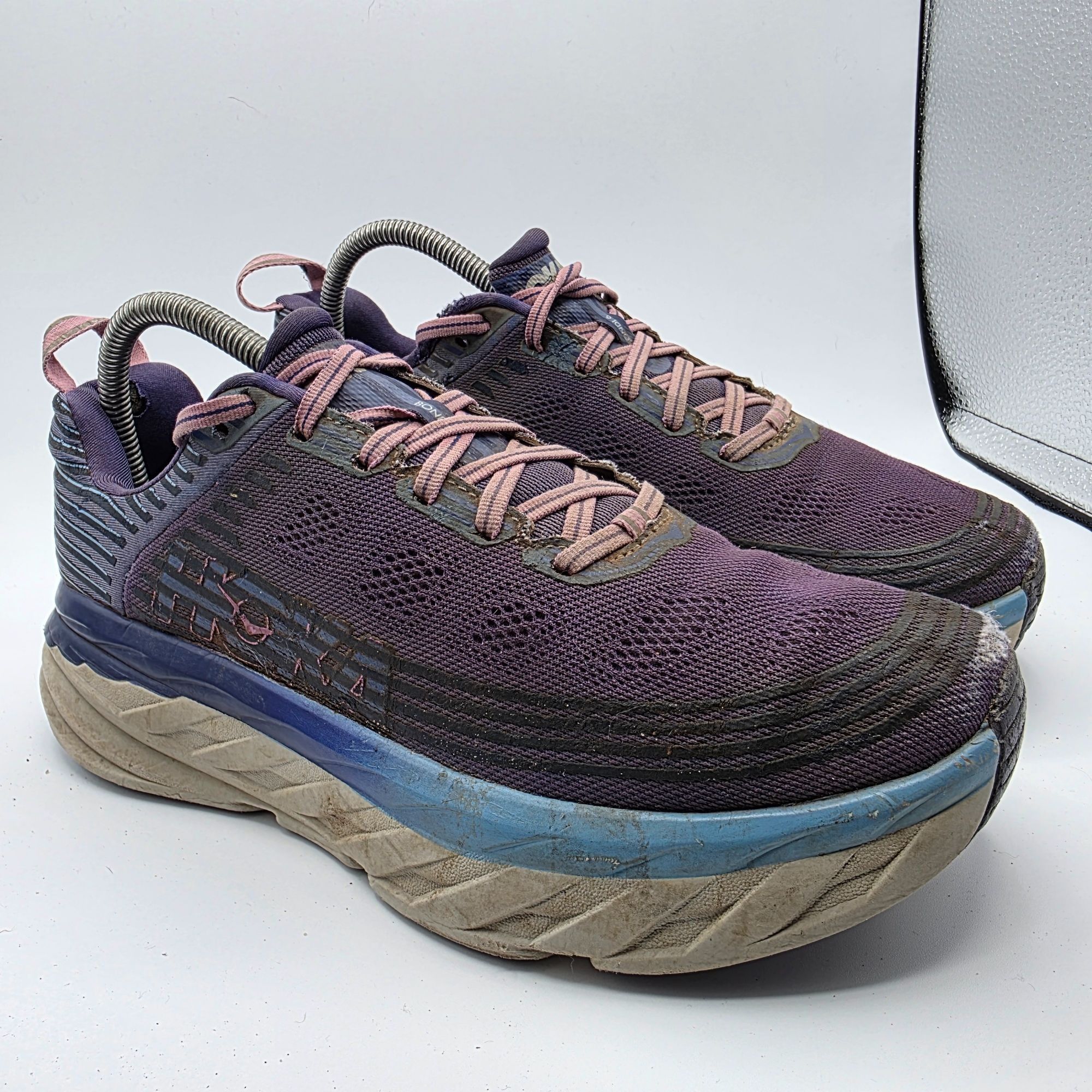 Hoka Hoka One One Bondi 6 Womens Size 9.5 Purple Athletic Shoes R Size US 9.5 / IT 39.5 - 1 Thumbnail
