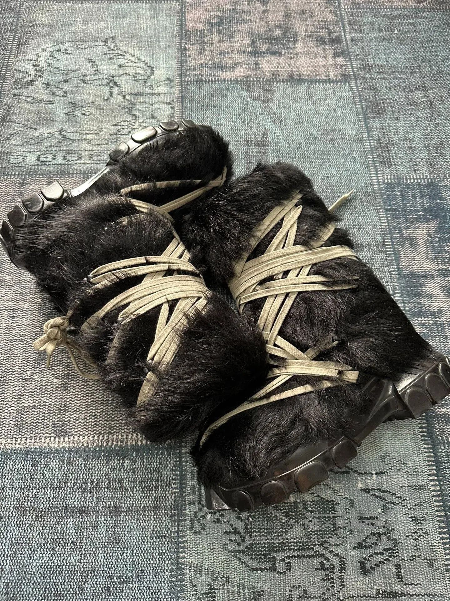 Rick Owens Rick Owens Black Fur Snow Boots. Size US 8 / EU 41 - 5 Thumbnail
