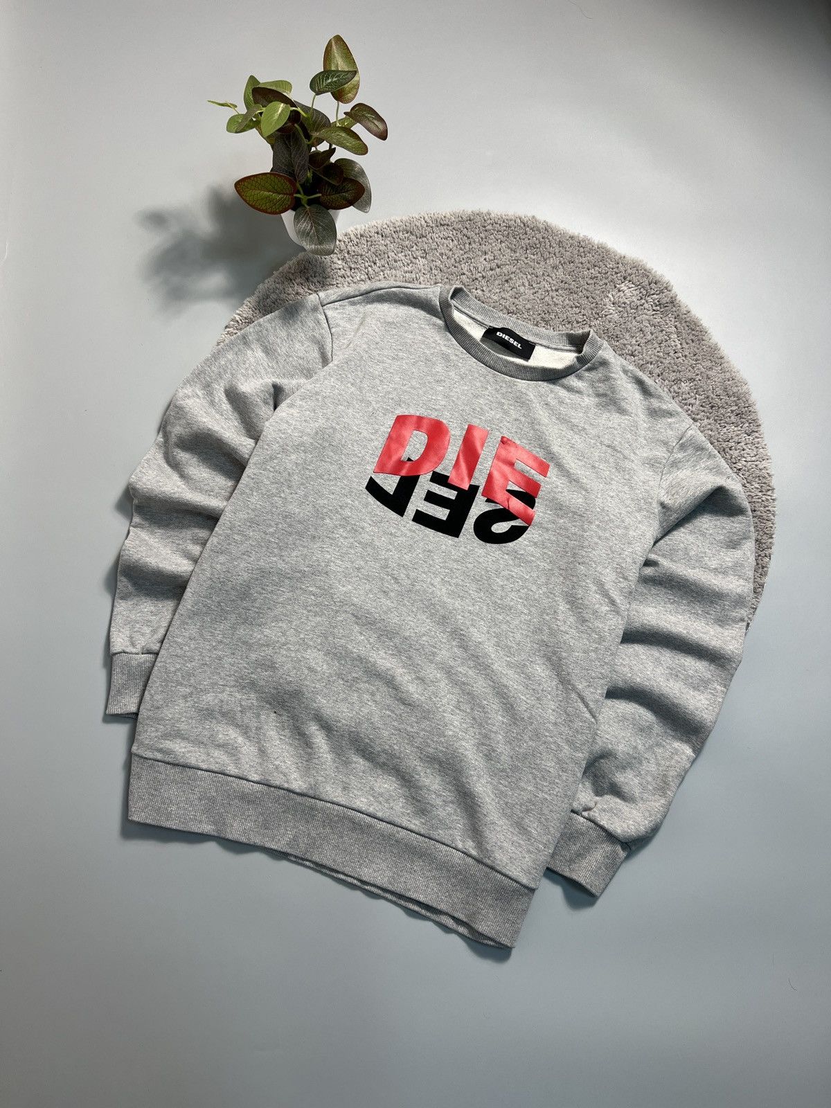 Diesel × Vintage Rare Vintage Diesel Sweatshirt Big Logo Size US XL / EU 56 / 4 - 1 Thumbnail