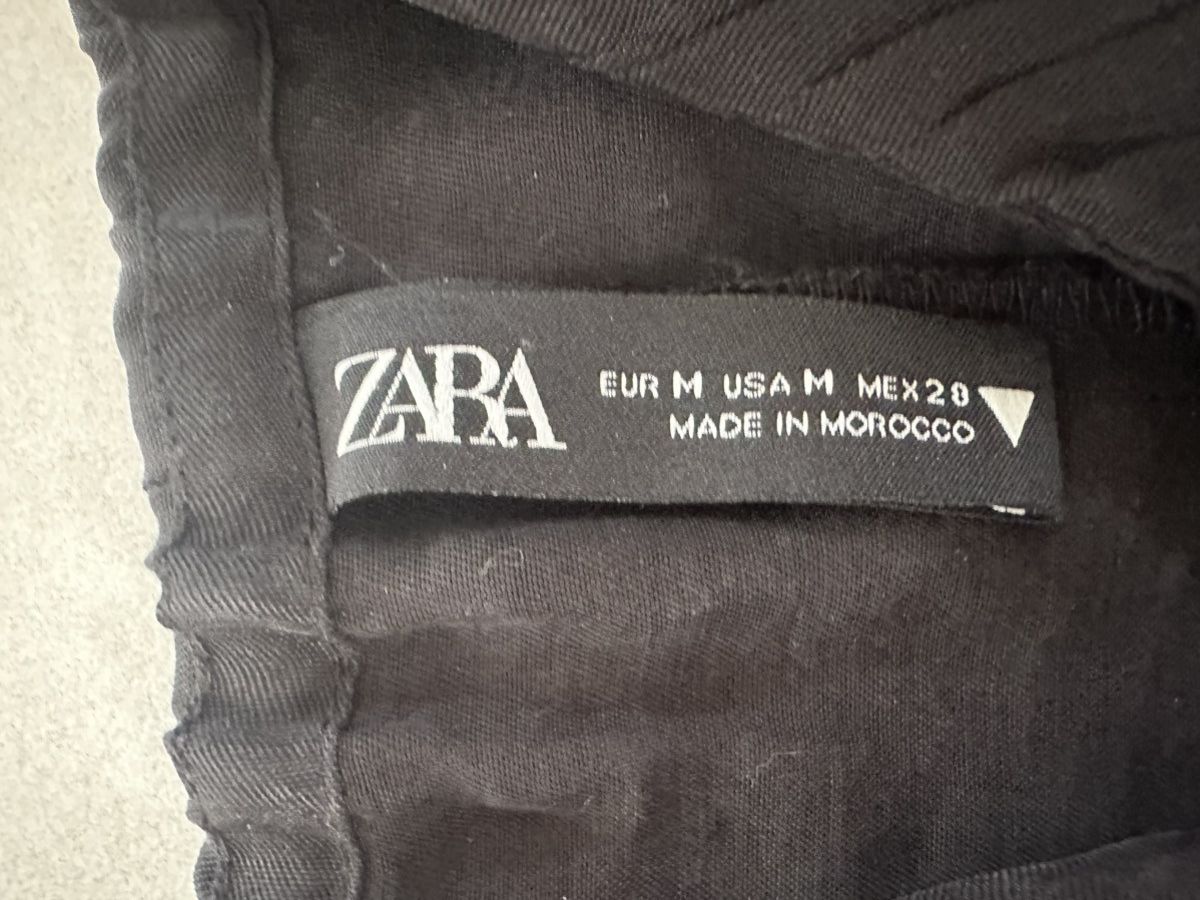 Zara ZARA BLACK SHORTS ROMPER WITH ADJUSTABLE SHOULDER TIES Size 28" / US 6 / IT 42 - 2 Thumbnail