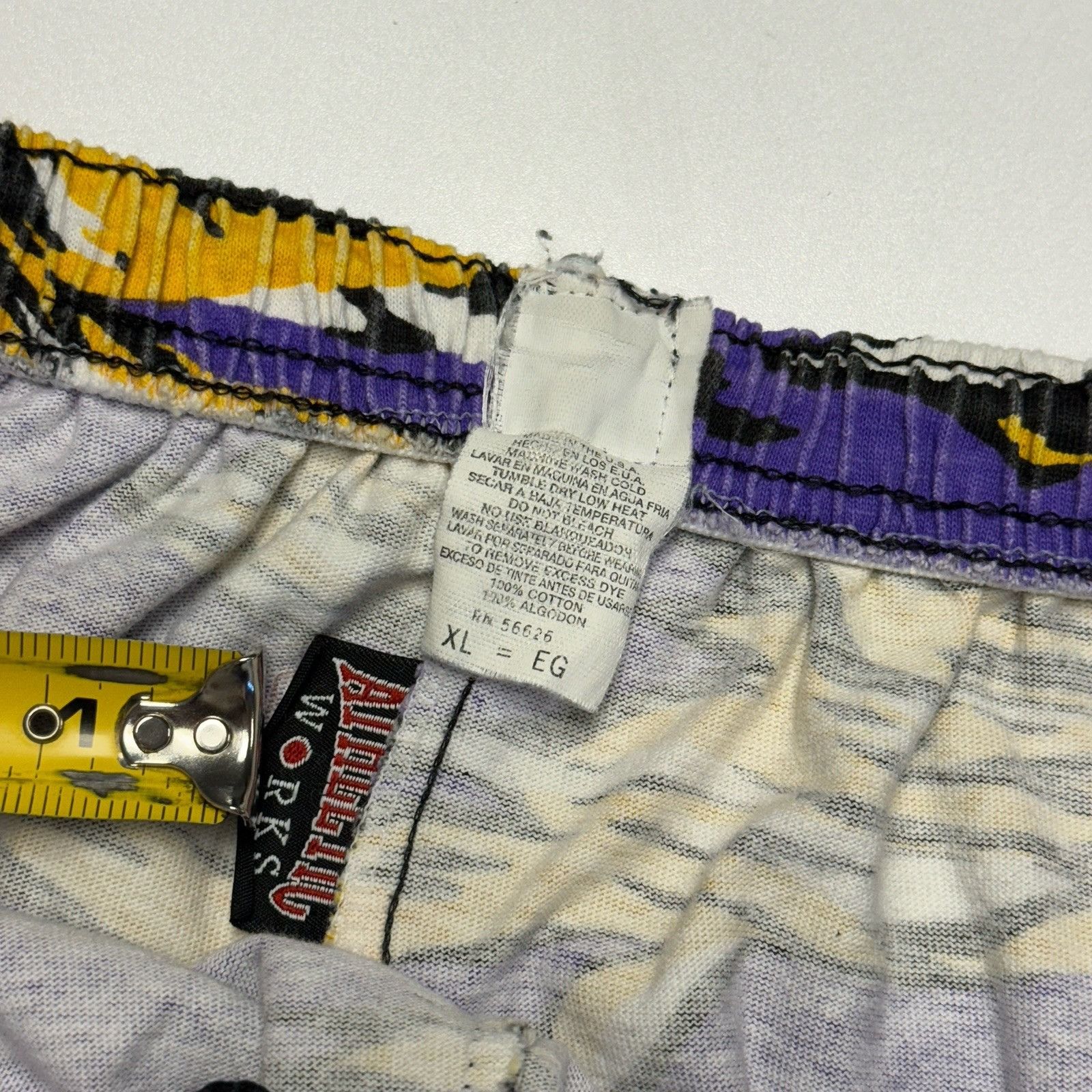 Vintage Athletic Works Pants Mens XL Baggy MC Hammer Parachute LSU T Size US 29 - 3 Thumbnail