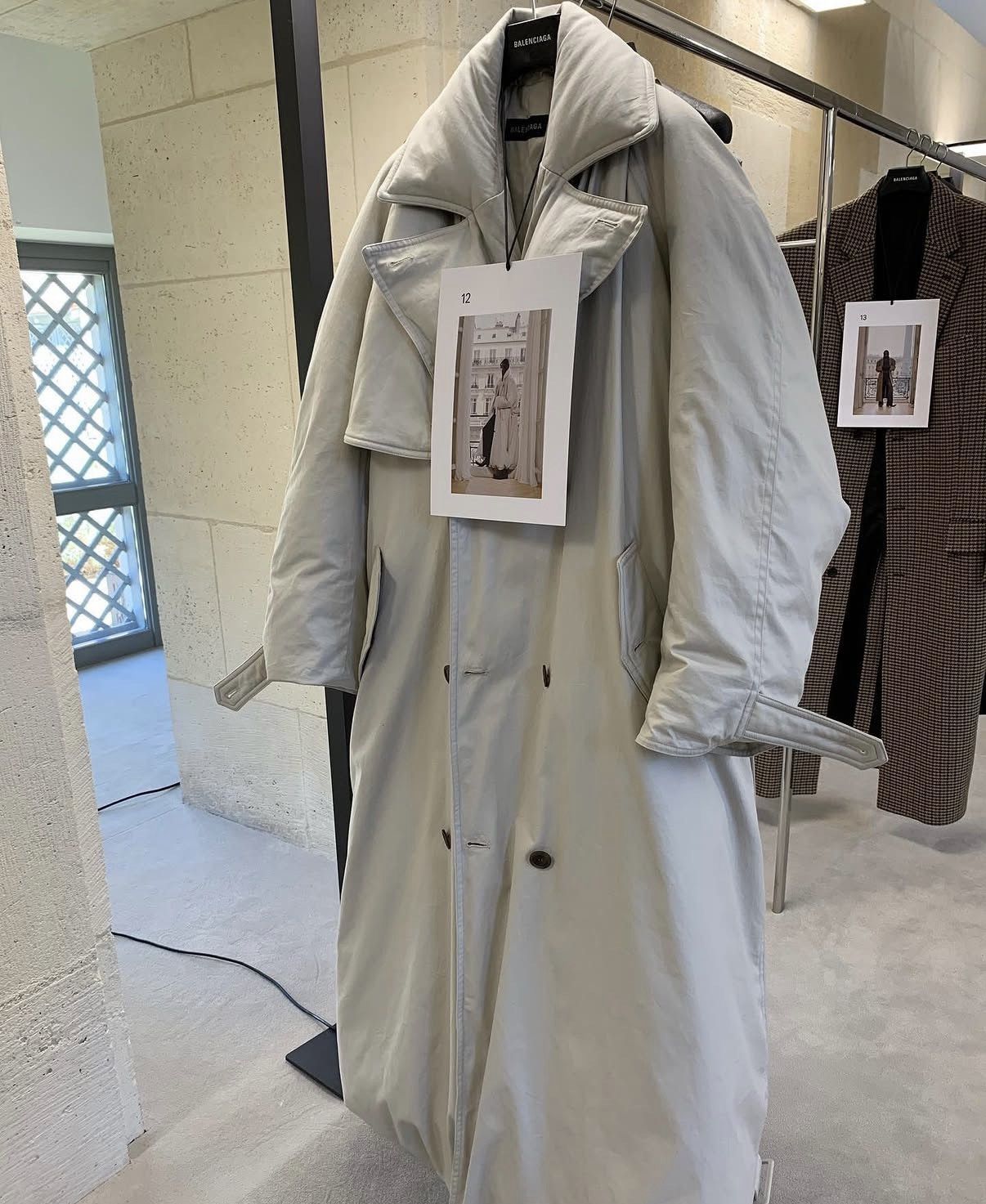 Balenciaga 2022 Clones Maxi Duvet Padded Goose Coat Size US S / EU 44-46 / 1 - 1 Thumbnail
