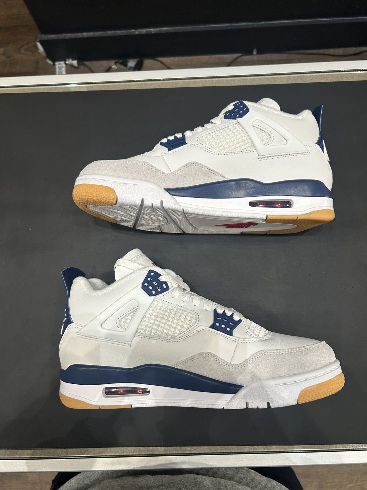 Jordan Brand × Nike Jordan 4 SB Navy Size US 9 / EU 42 - 4 Thumbnail