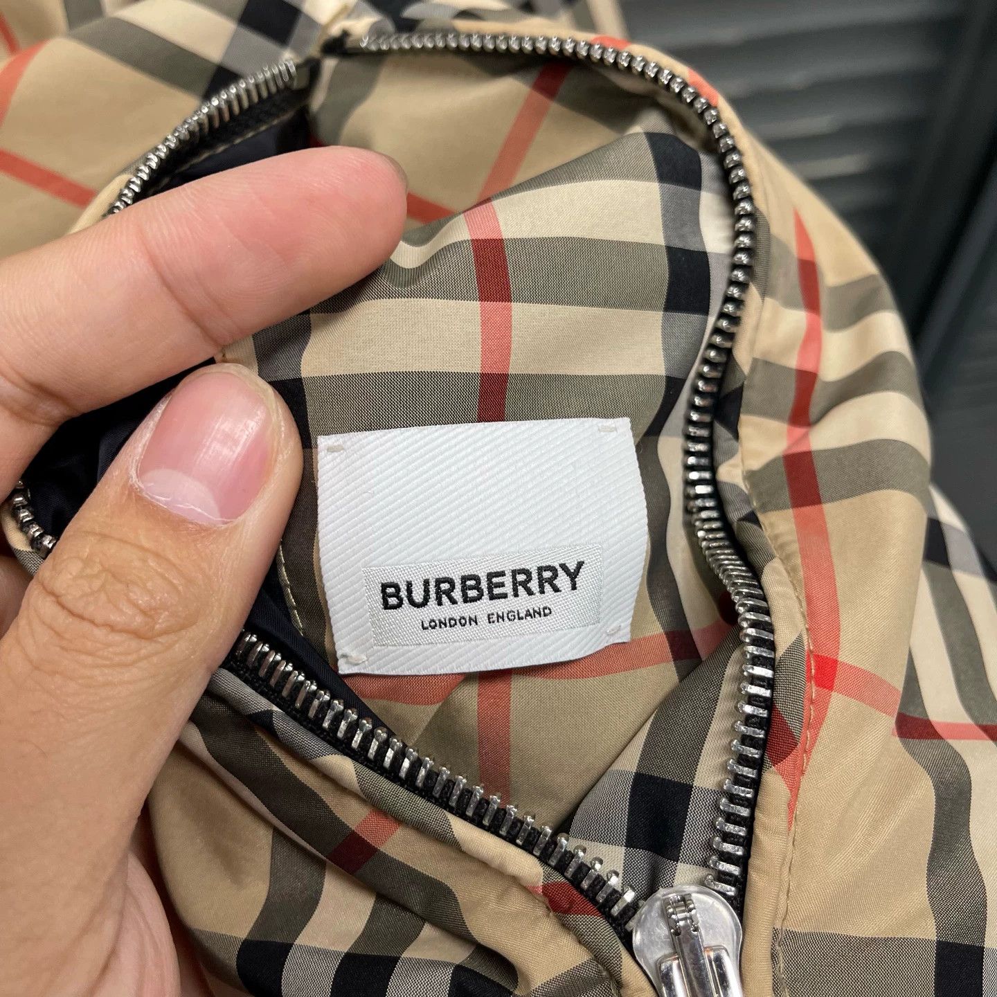 Burberry Burberry Classic Double-Sided Zip Jacket M Size US M / EU 48-50 / 2 - 6 Thumbnail