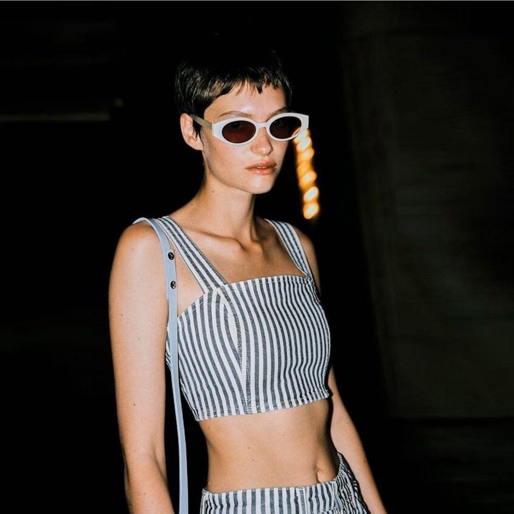 Zara NWT New Zara Striped Denim Crop Top Size XS Size XS / US 0-2 / IT 36-38 - 2 Thumbnail