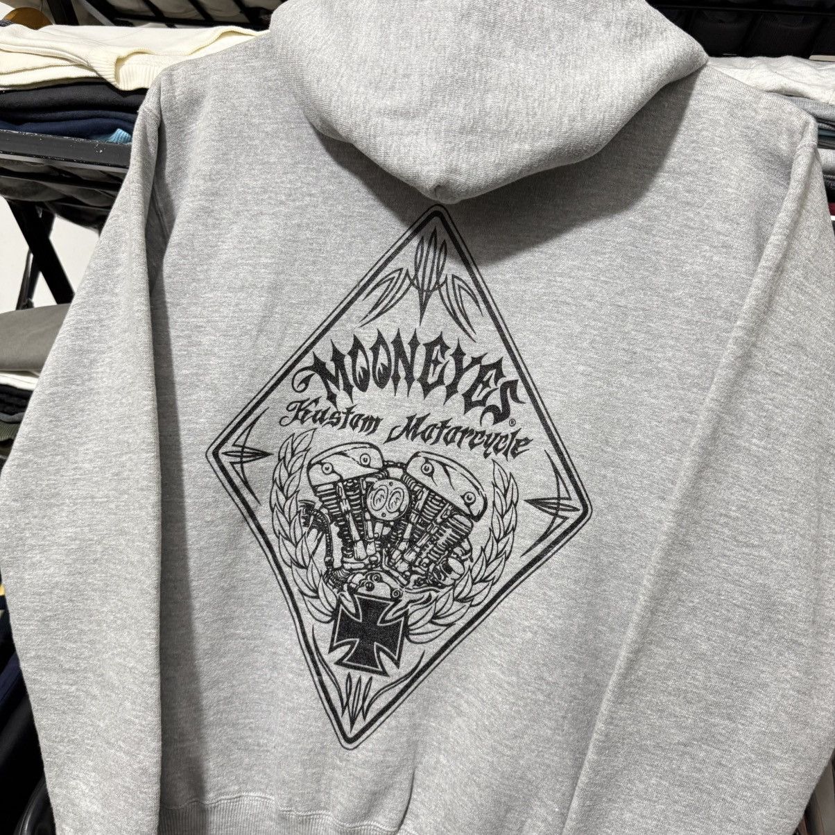 Vintage Vintage mooneyes motorcycle ziphoodie Size US S / EU 44-46 / 1 - 2 Thumbnail