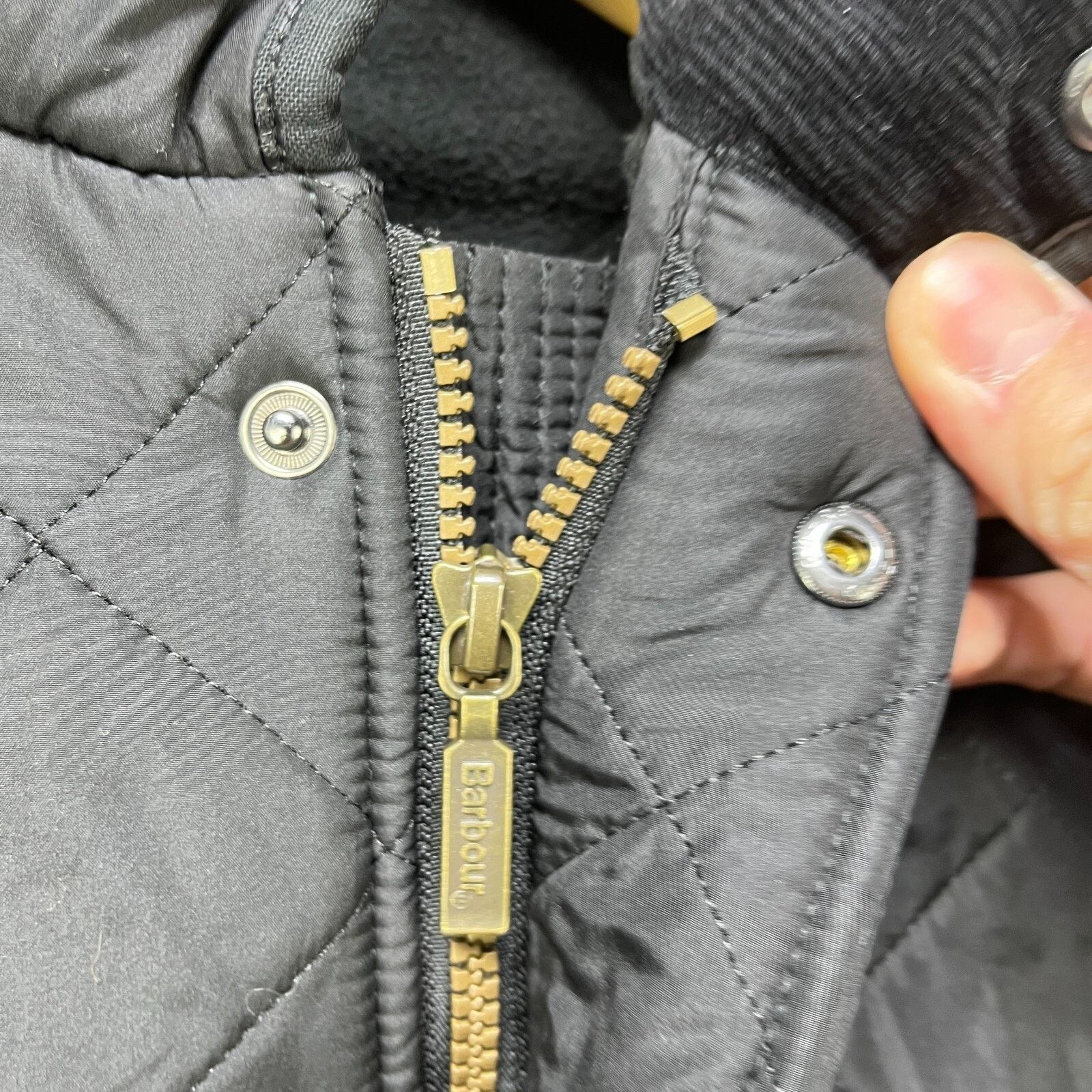 Barbour × Vintage Vintage Barbour Powell Quilted Jacket Boys Large 10/11 Black Size US L / EU 52-54 / 3 - 6 Thumbnail
