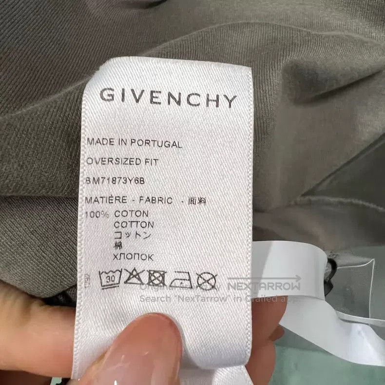 Givenchy Givenchy Spray Graffiti Effect Short Sleeve Size US XS / EU 42 / 0 - 4 Thumbnail