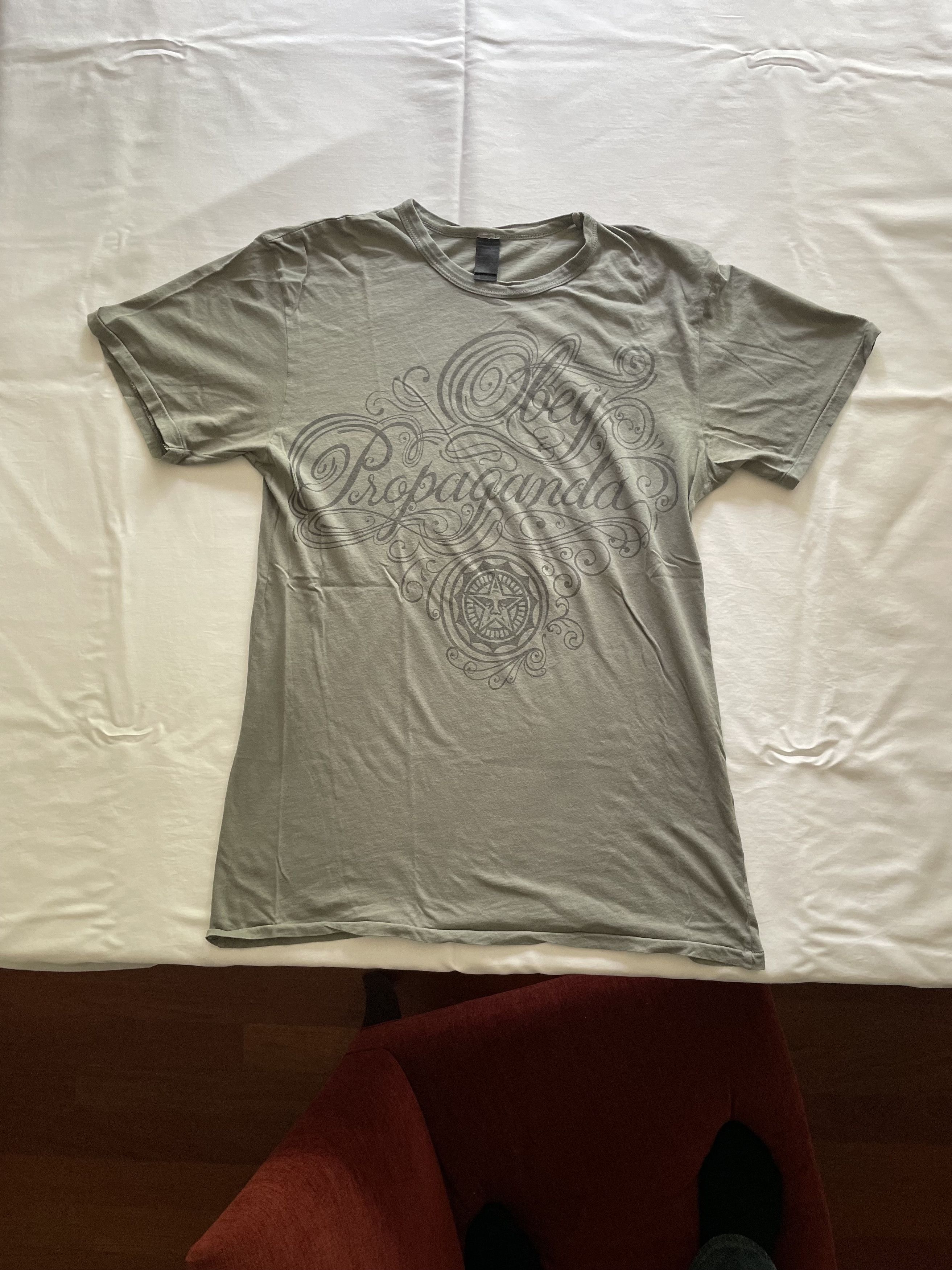 Obey Obey light gray t-shirt Size US M / EU 48-50 / 2 - 1 Thumbnail
