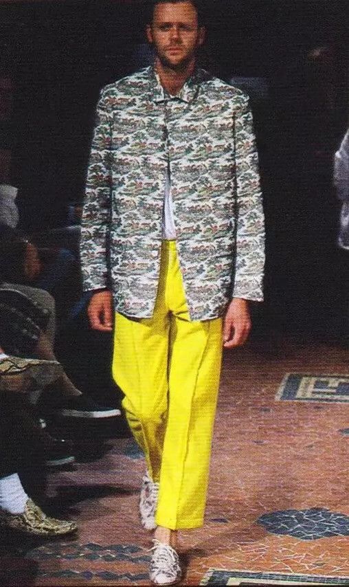 Comme des Garcons Comme Des Garcons Style painting coat Size US M / EU 48-50 / 2 - 8 Thumbnail
