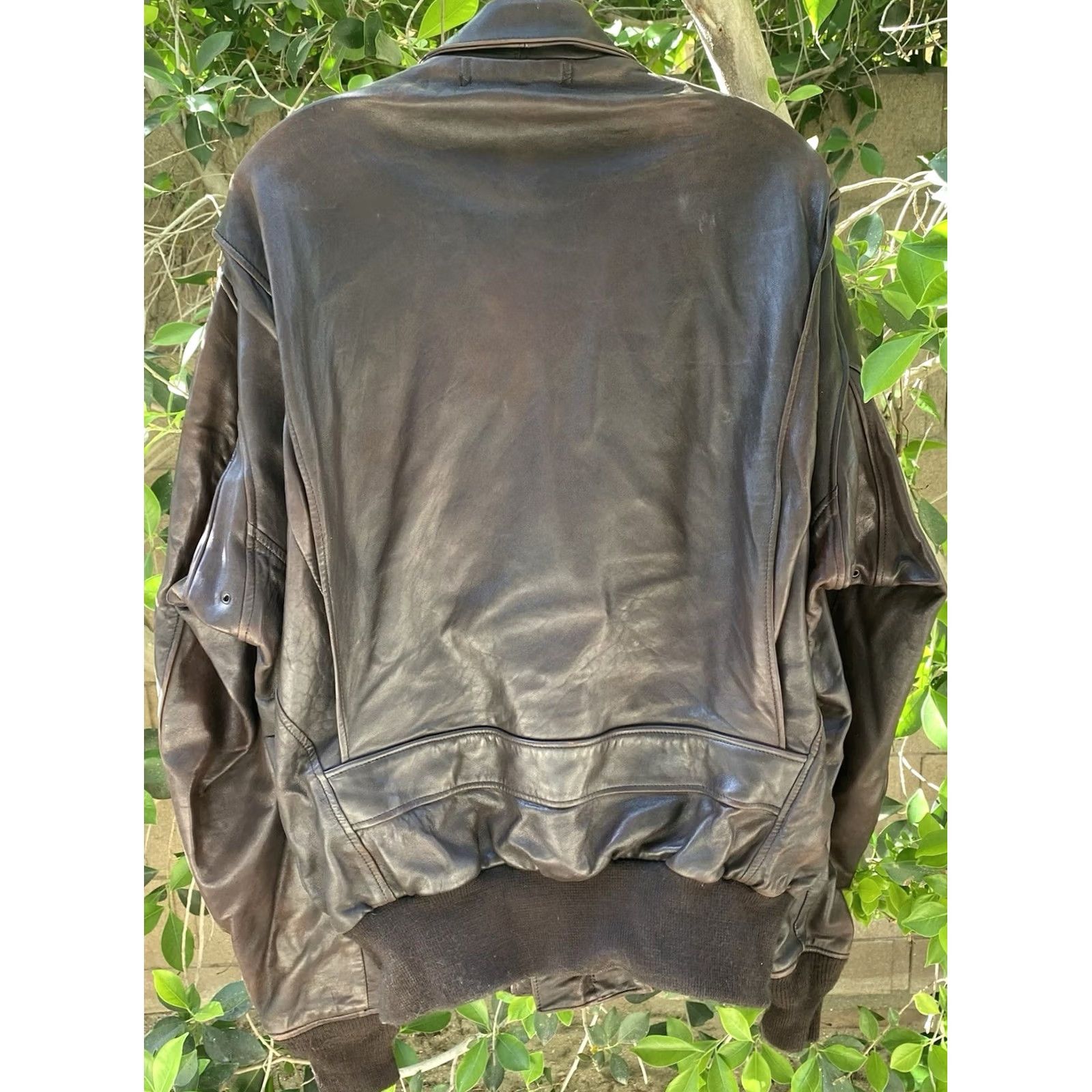 Vintage VINTAGE Flight Suits Ltd Leather Bomber Jacket 44 Long USA Brown Flight Worn Mens Jacket Size US S / EU 44-46 / 1 - 3 Thumbnail