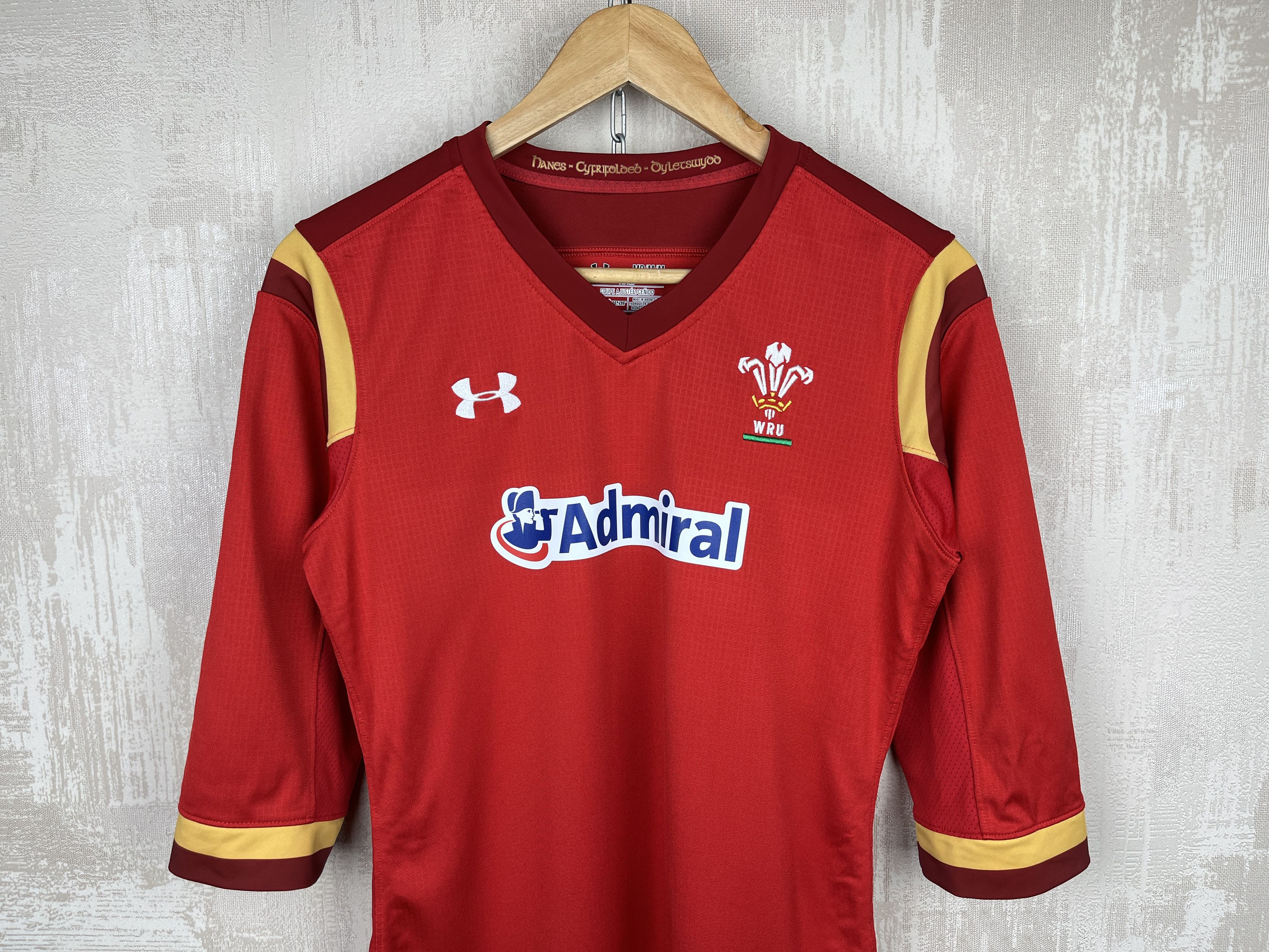Under Armour Wales WRU Under Armour HeatGear Admiral Rugby Jersey Size US M / EU 48-50 / 2 - 3 Thumbnail