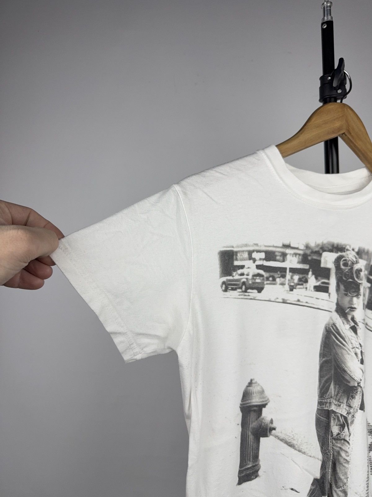 Band Tees Y2K 2011 Bravado Street Photo Graphic Tee “We Found Love” Size US S / EU 44-46 / 1 - 3 Thumbnail