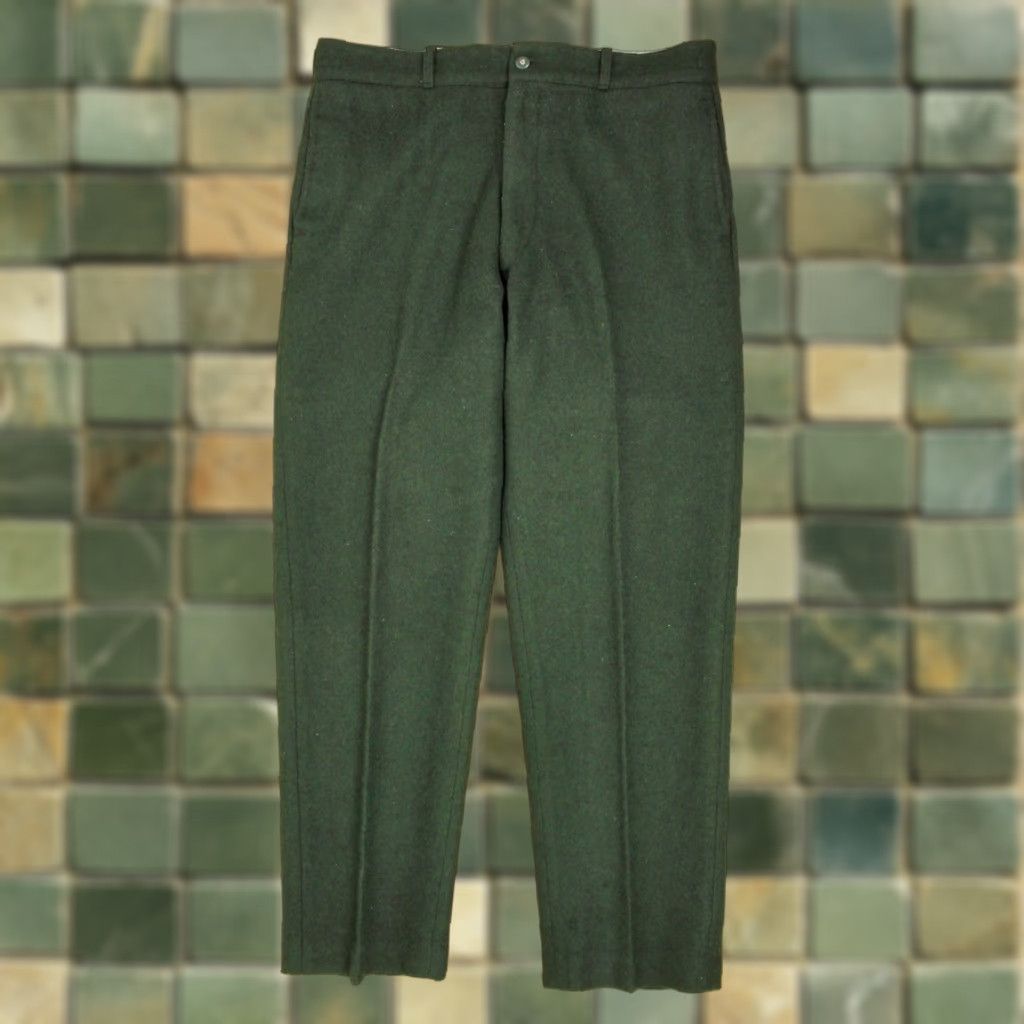 Vintage Mens LL Bean Green Wool Hunting Pants Size 39x33 80s 90s VTG Mens Hunting Pants Green Wool LL Bean 39x33 80s 90s Size US 39 - 1 Thumbnail