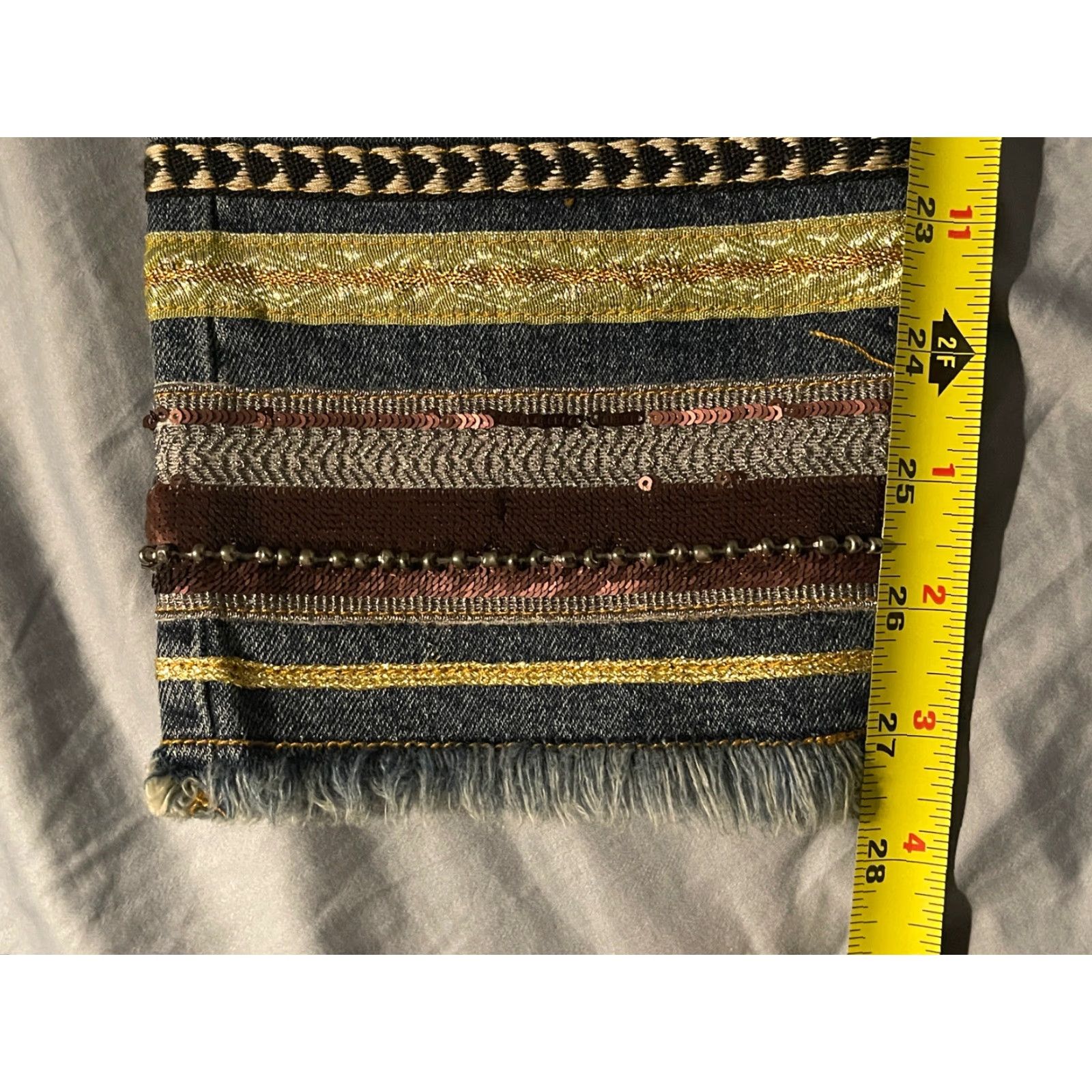 Anthropologie Pilcro and the Letterpress Anthropologie Embroidered Cuff Slim Straight Jeans 26 Size 26" / US 2 / IT 38 - 8 Thumbnail