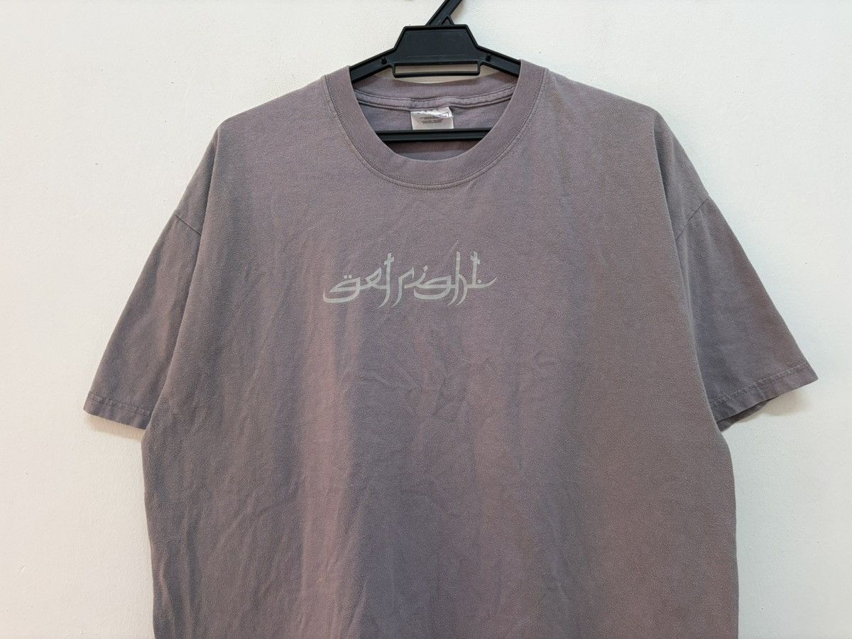 Band Tees PEARL JAM 🔥 GET RIGHT RIOT ACT ERA ALTERNATIVE ROCK HANES Size US XL / EU 56 / 4 - 3 Thumbnail
