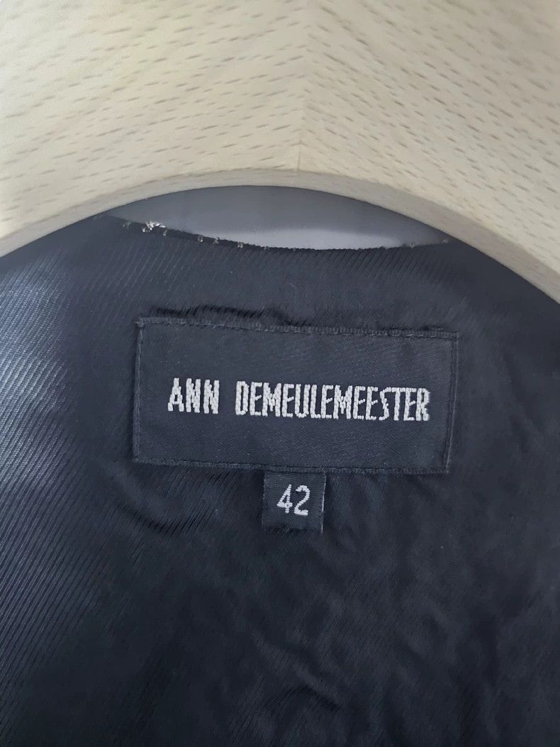 Ann Demeulemeester Ann demeulemeester shows off a waistcoat Size US L / EU 52-54 / 3 - 8 Thumbnail