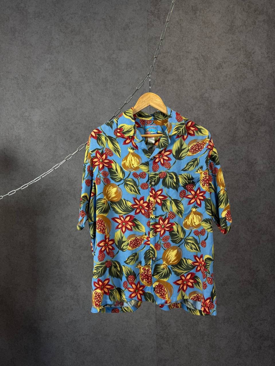 Vintage Hawaiian crazy vintage made in Hawaii shirt Size US M / EU 48-50 / 2 - 1 Thumbnail