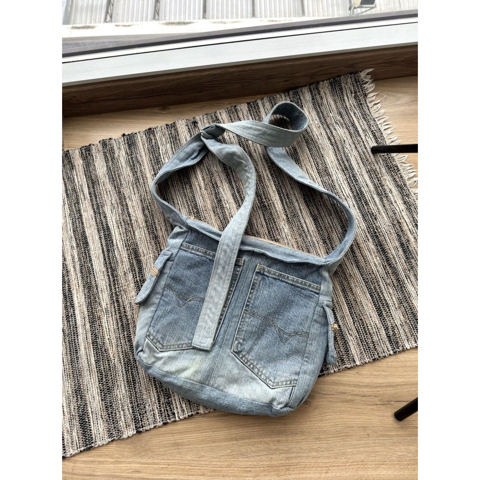 Levi's Levis Vintage Denim Shoulder Bag 90s Y2K Handmade Unisex Adults Medium Blue Size US 31 - 3 Thumbnail